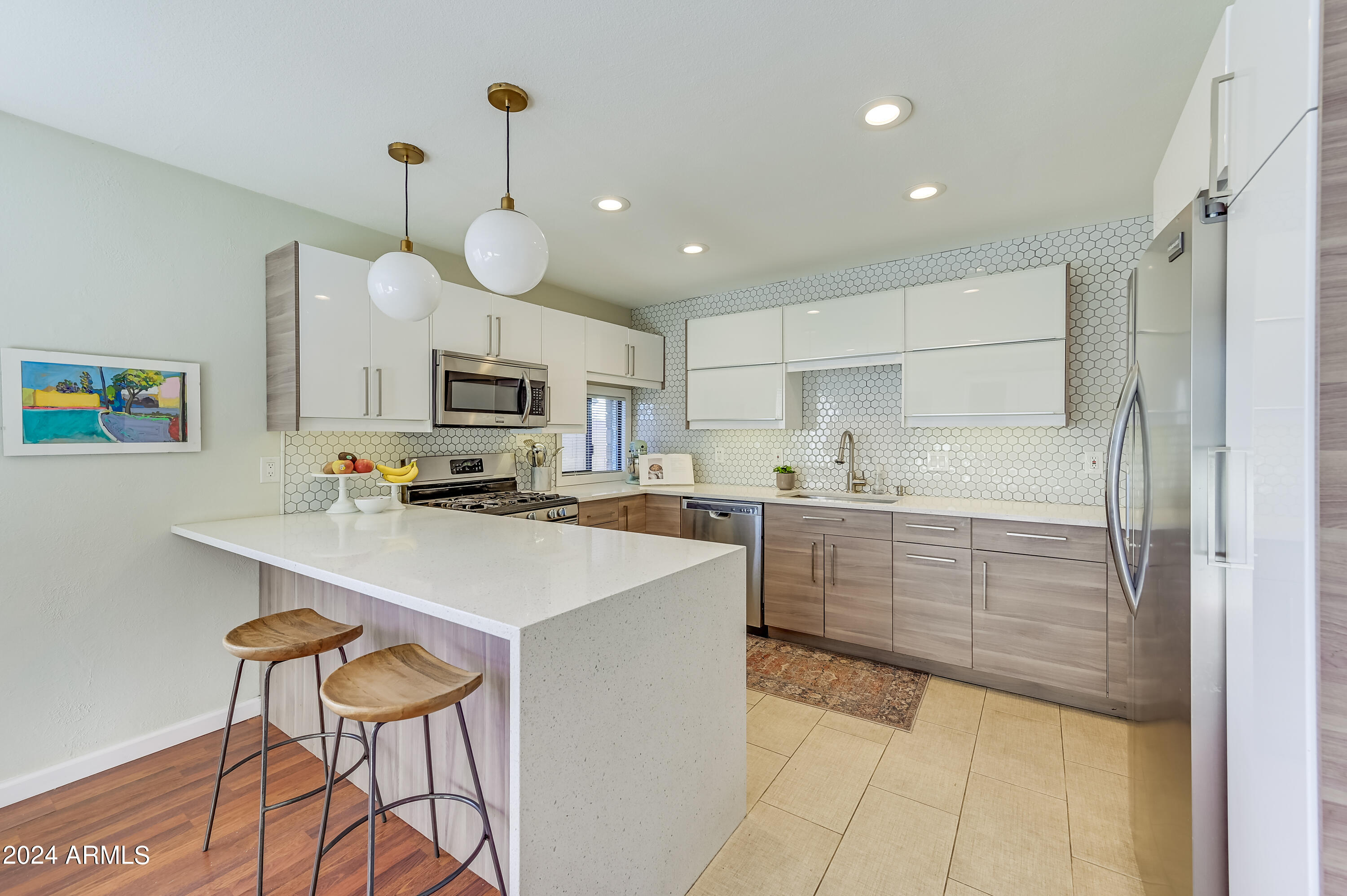 8540 E VERNON Avenue