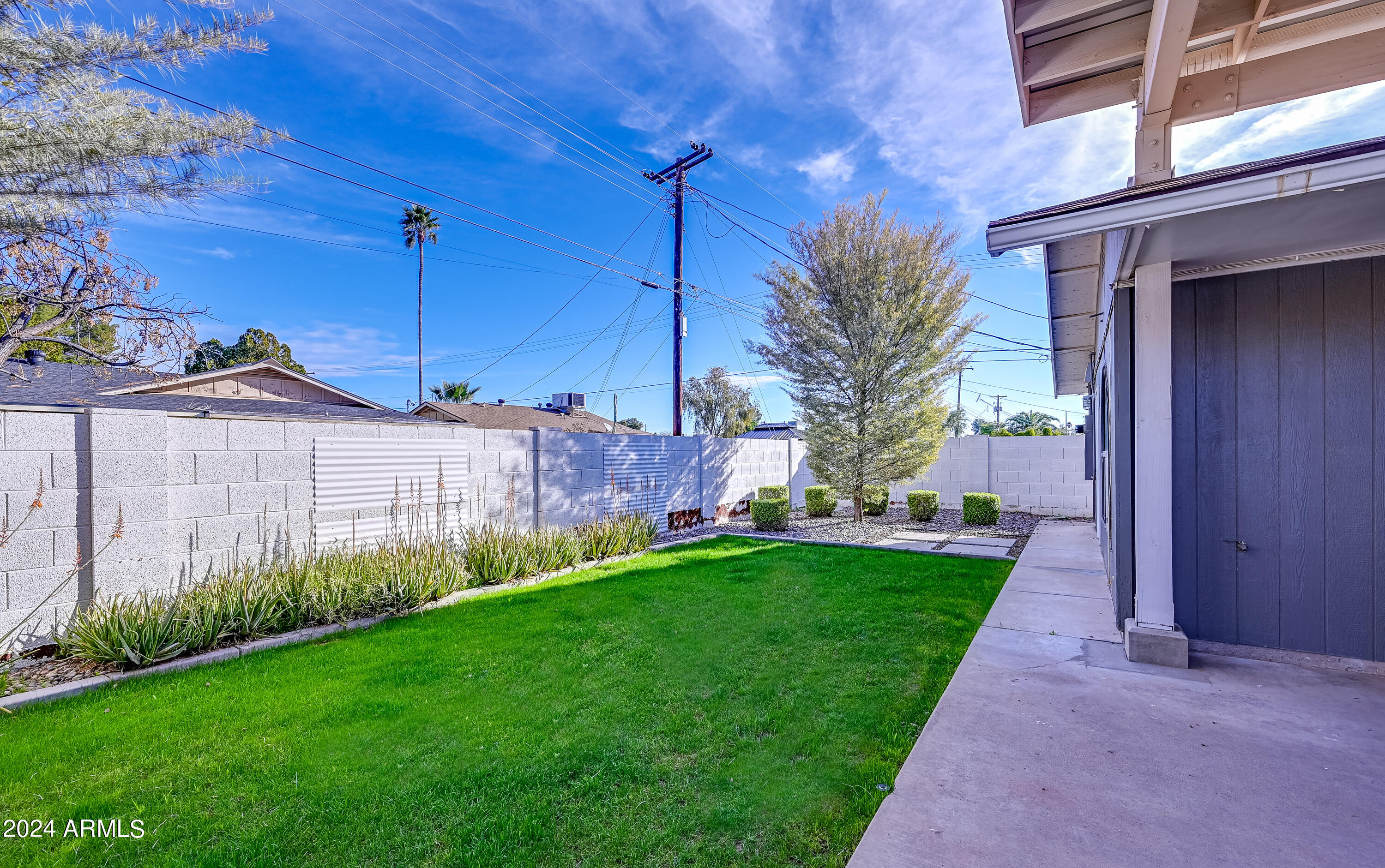 8540 E VERNON Avenue