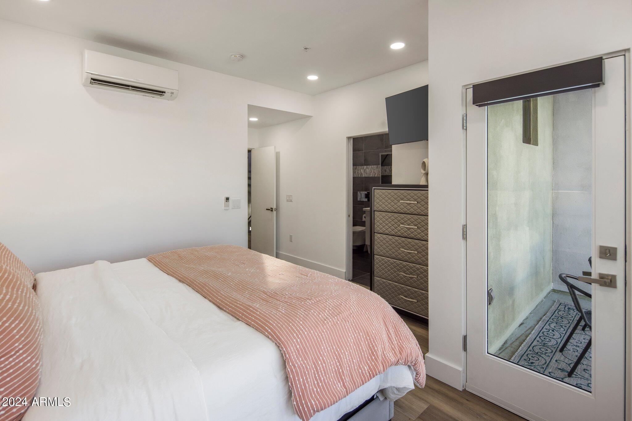 7788 E MAIN Street 1011