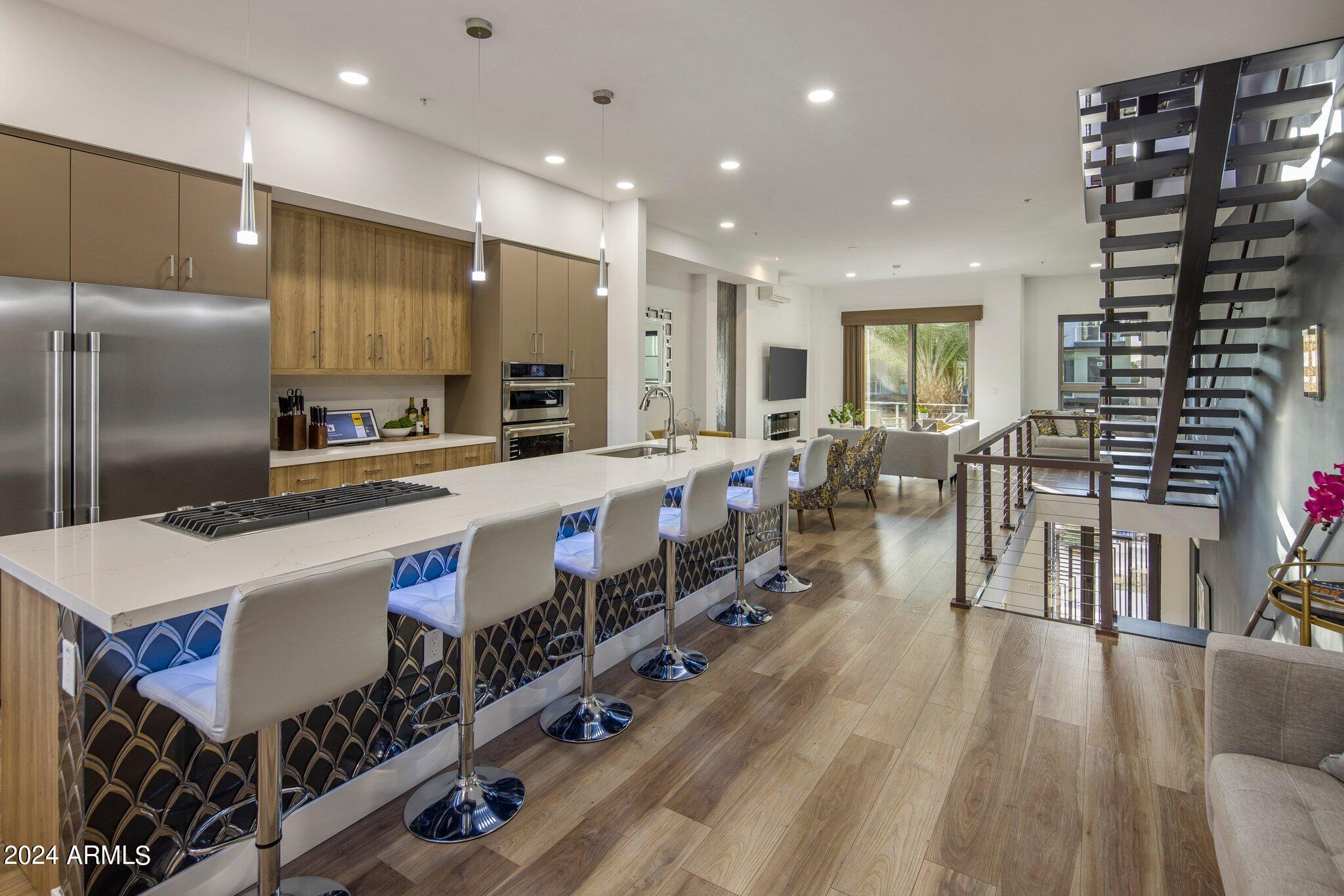 7788 E MAIN Street 1011