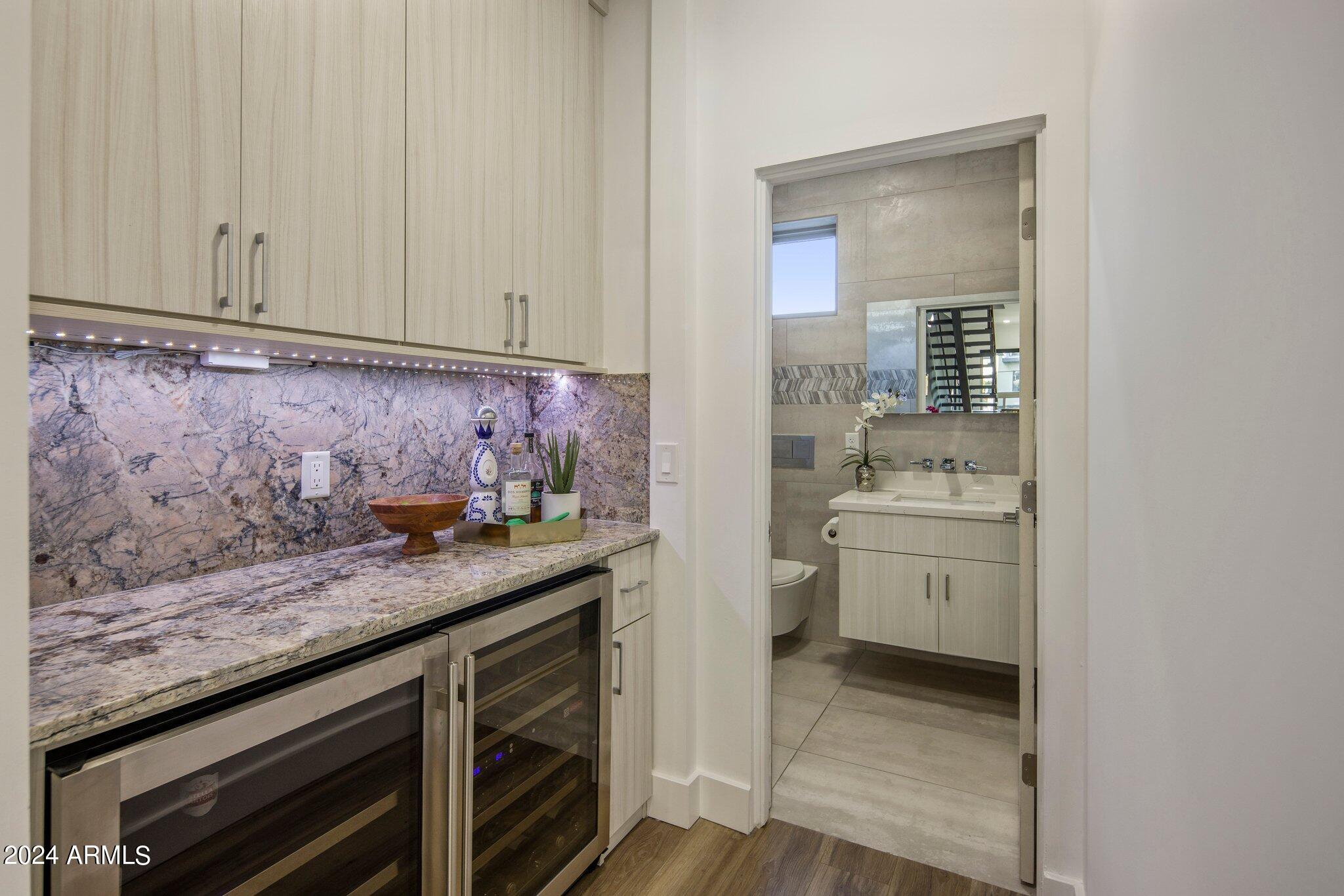 7788 E MAIN Street 1011