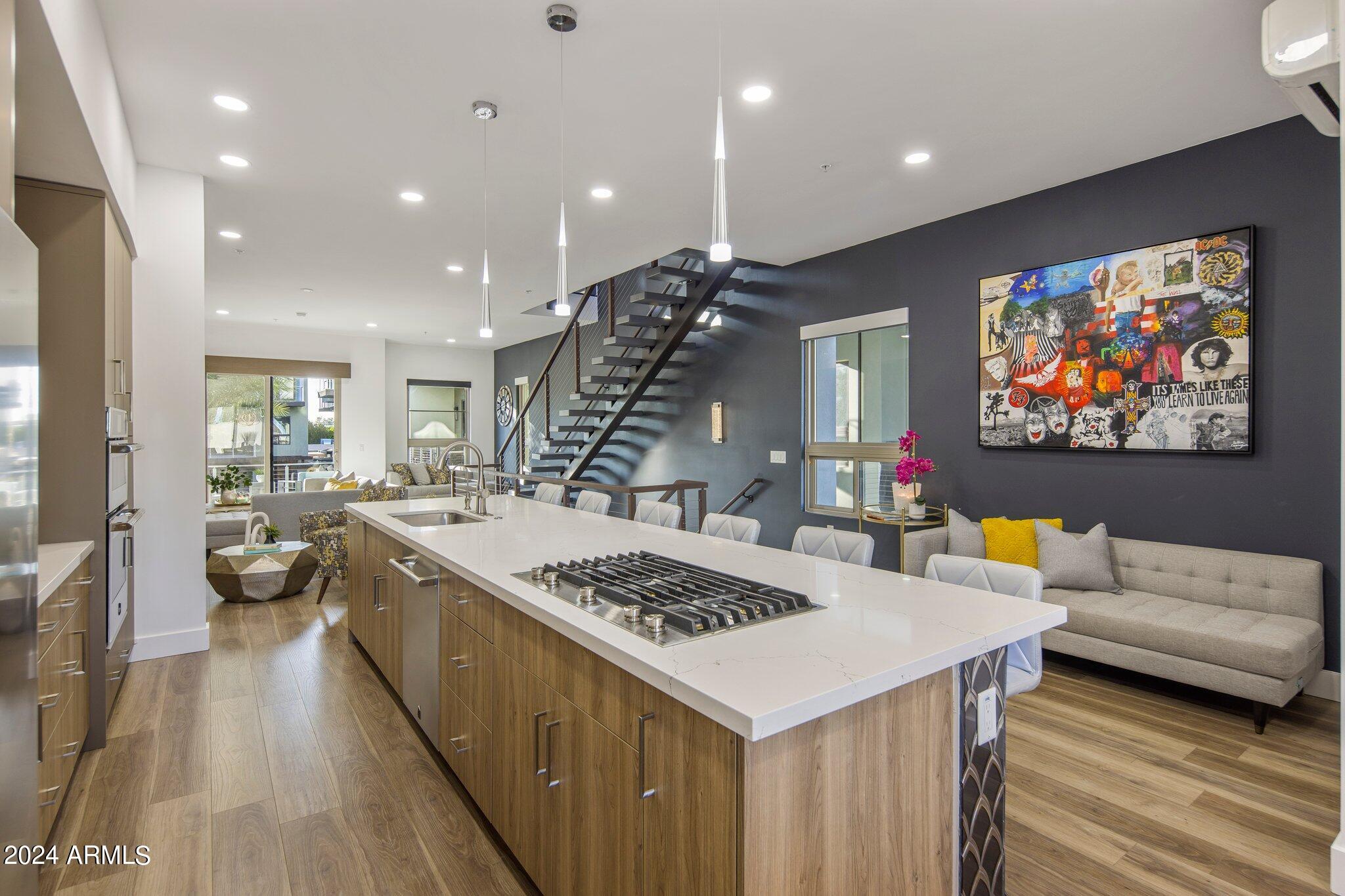 7788 E MAIN Street 1011