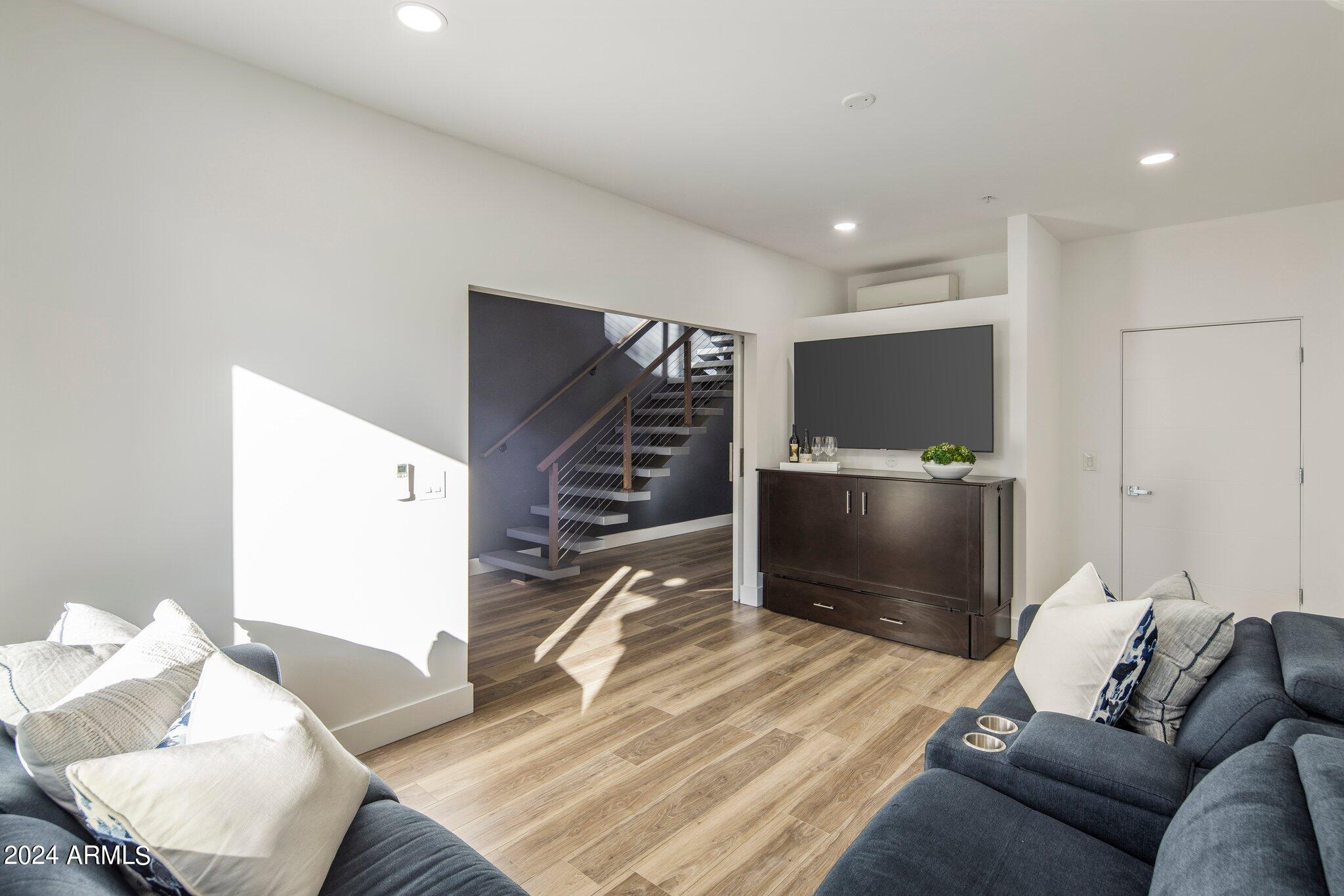 7788 E MAIN Street 1011