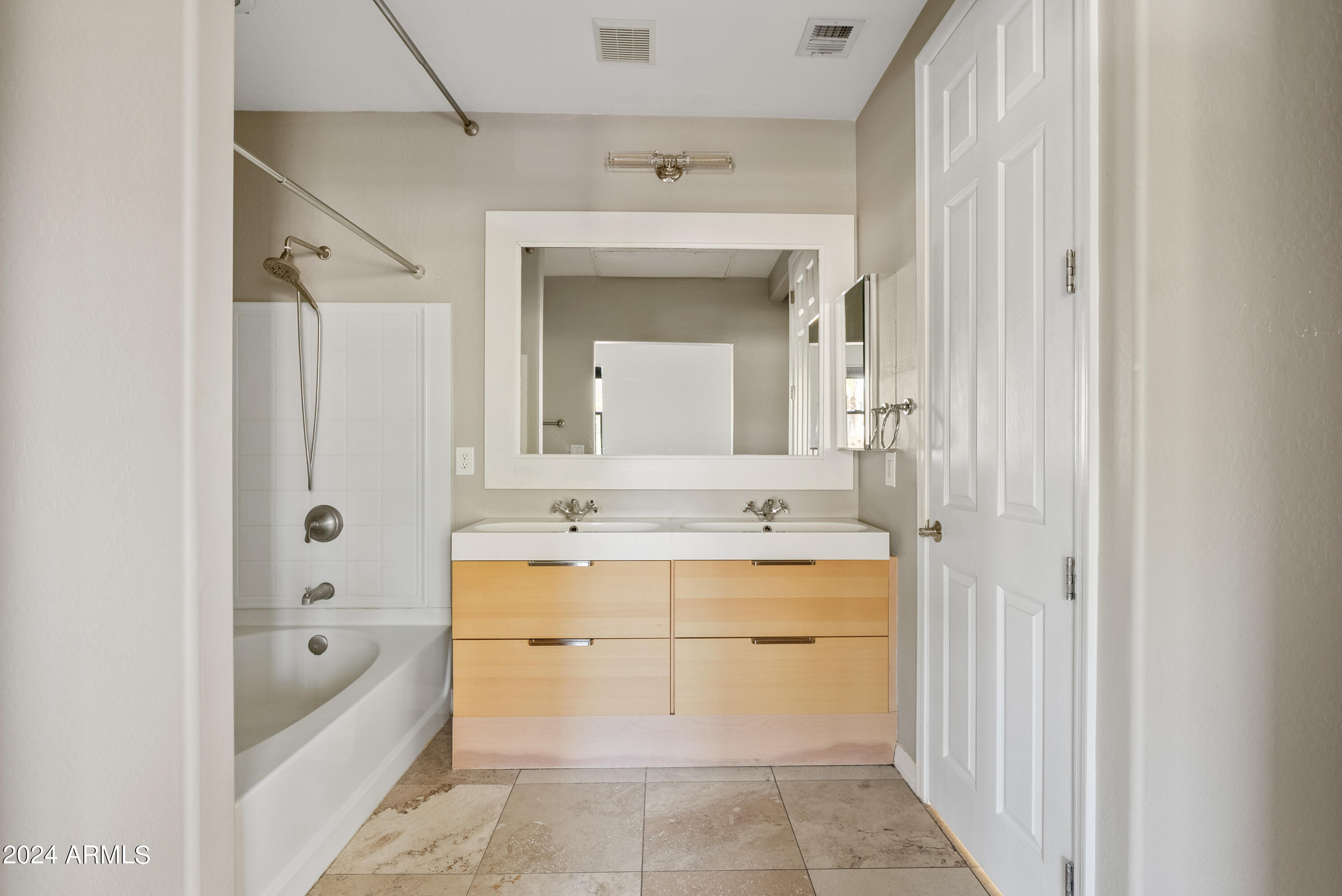 615 E PORTLAND Street # 105