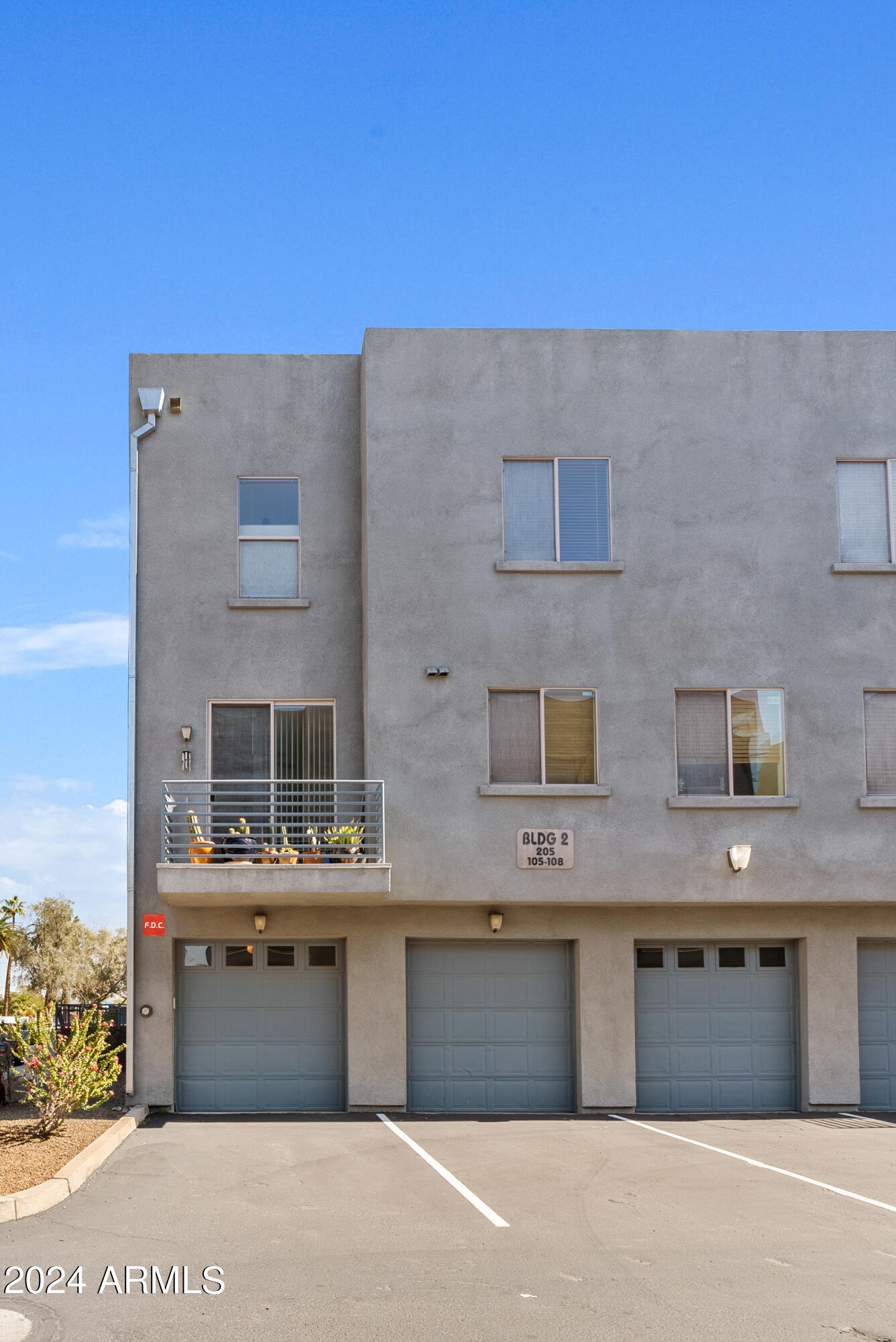 615 E PORTLAND Street # 105