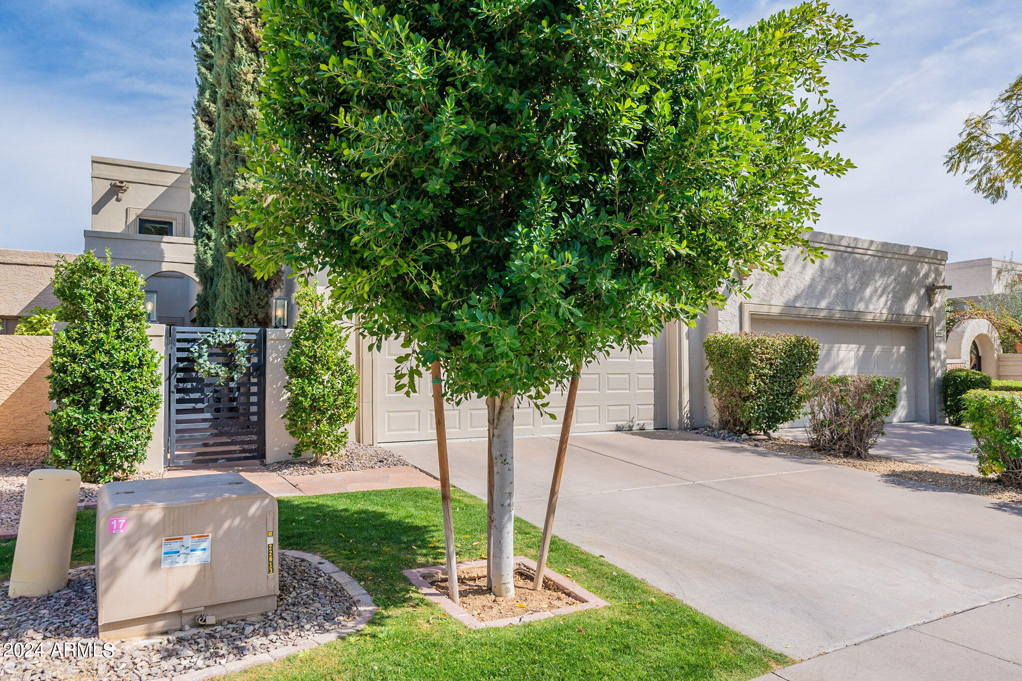 8549 N 84TH Place
