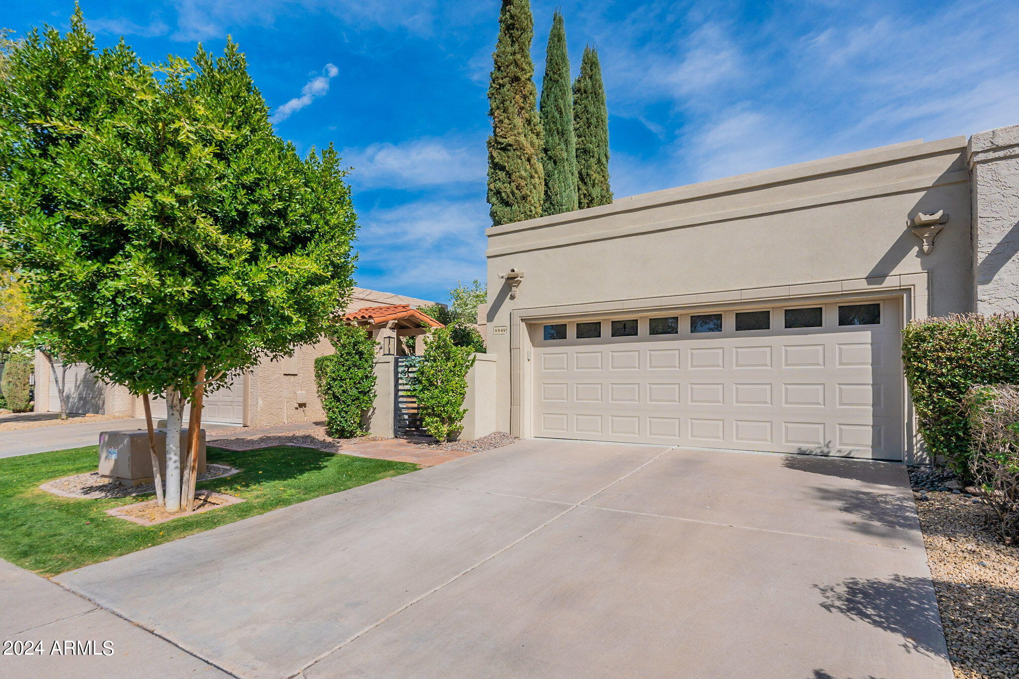 8549 N 84TH Place