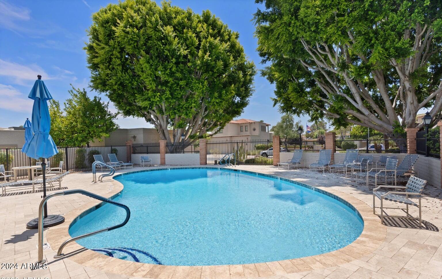 8549 N 84TH Place
