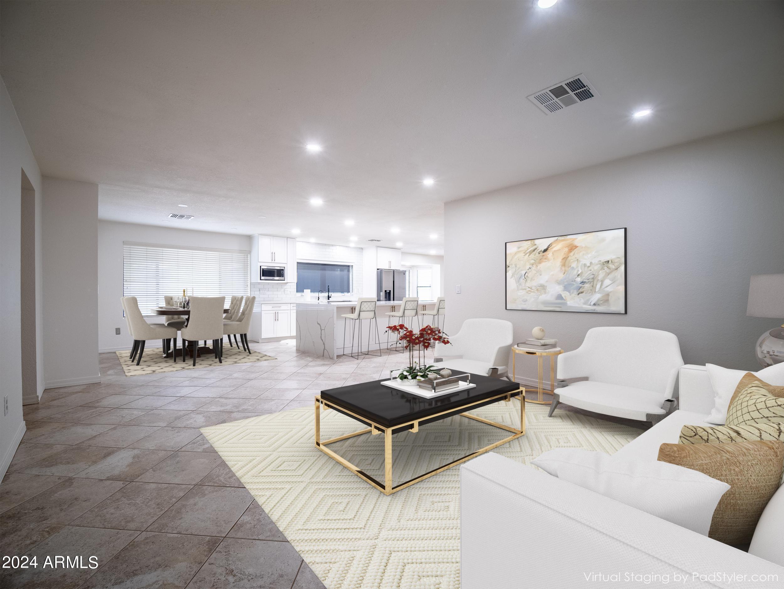 1034 E TOPEKA Drive