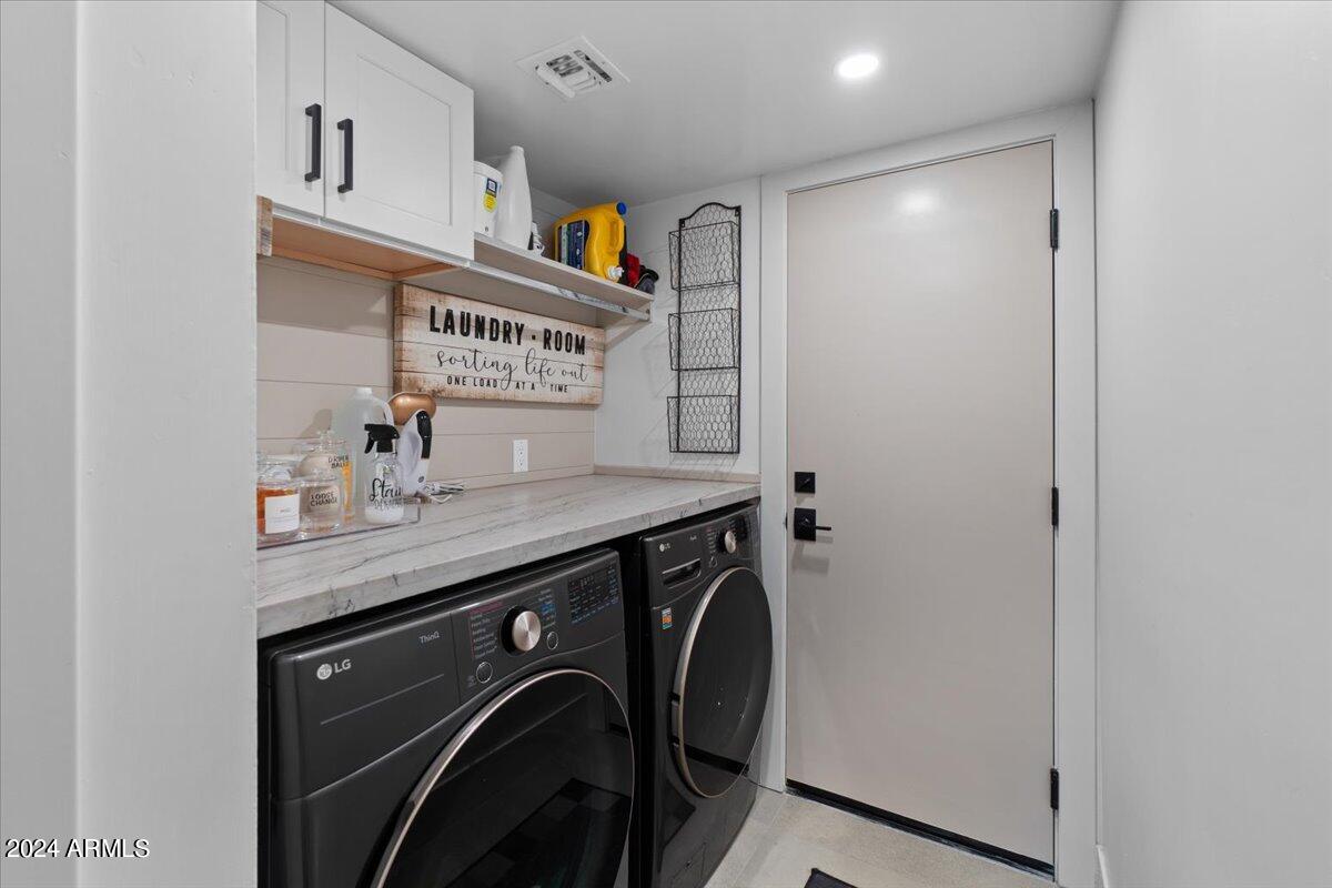 4625 E MOUNTAIN VIEW Road