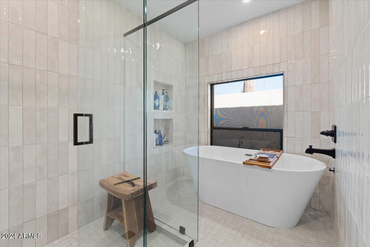 4625 E MOUNTAIN VIEW Road