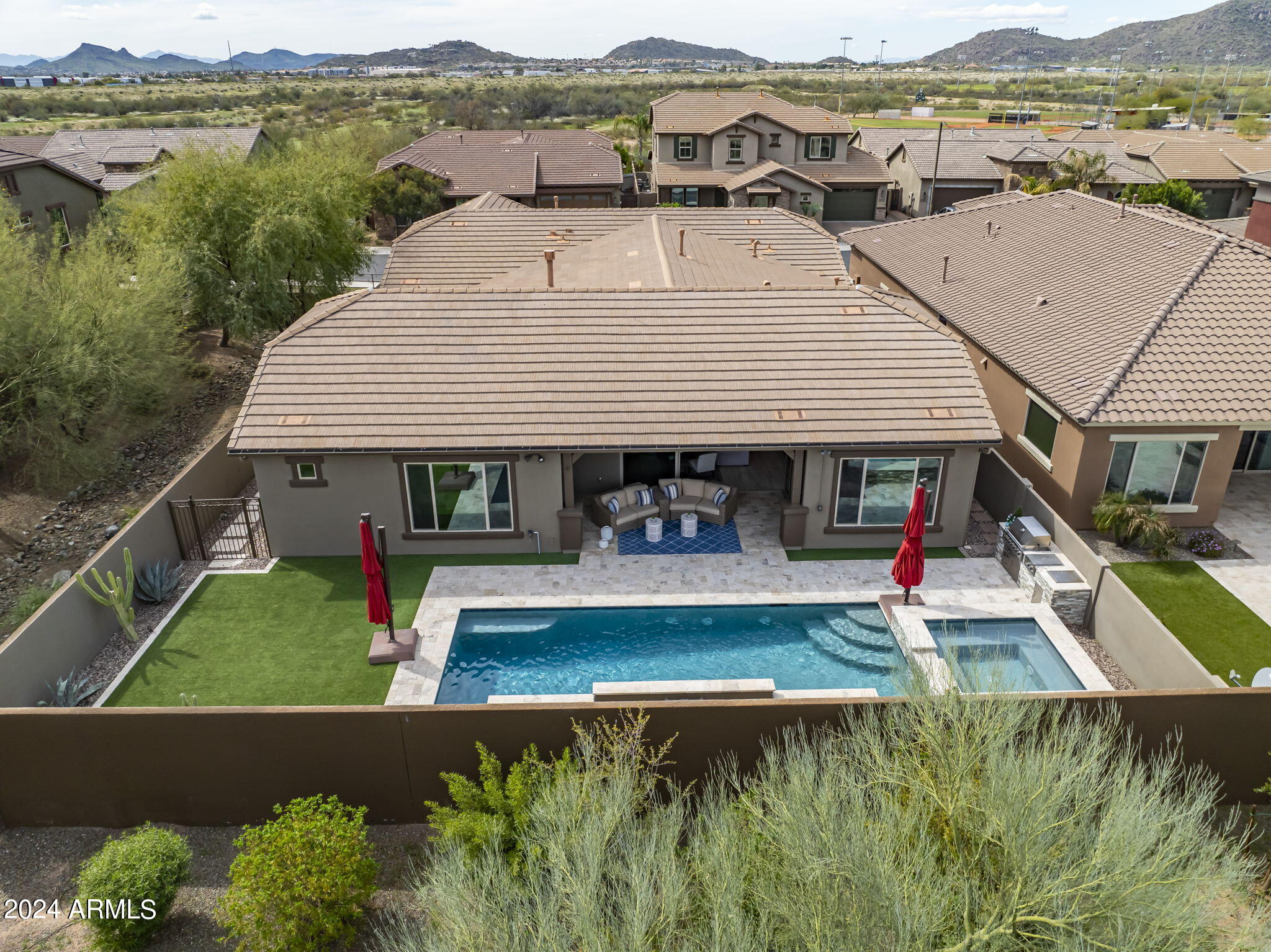 3132 E HALF HITCH Place