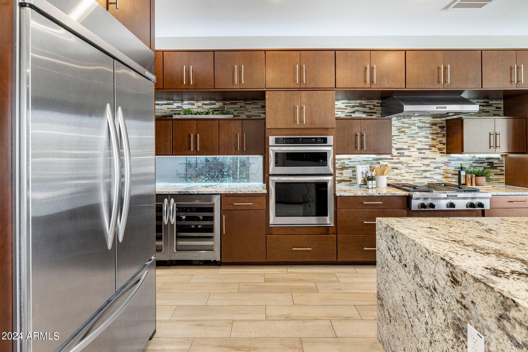 3132 E HALF HITCH Place