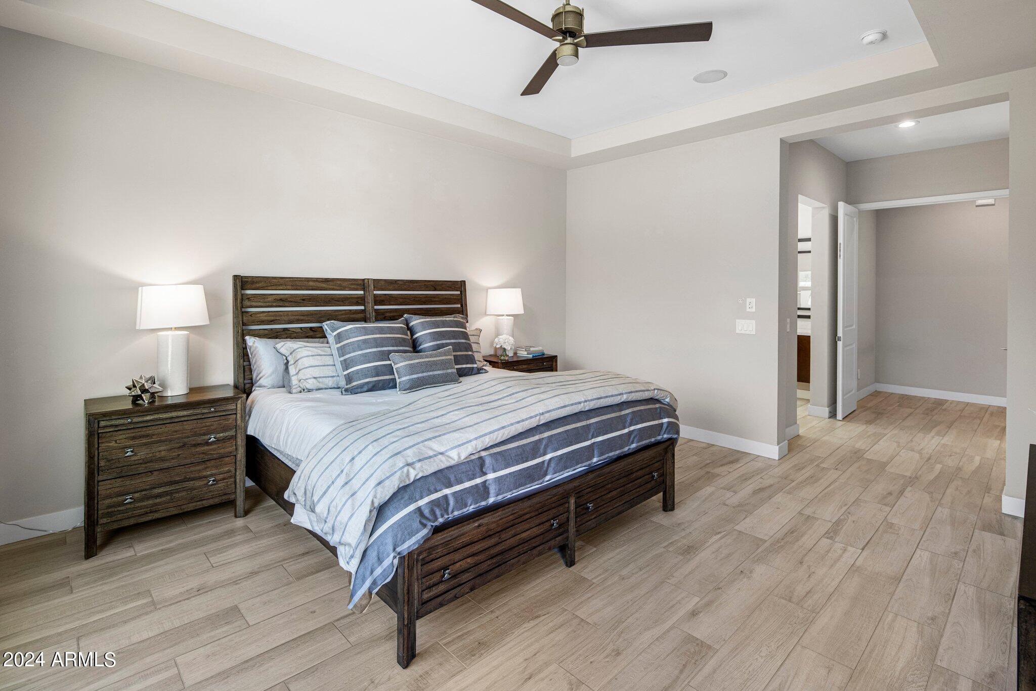 3132 E HALF HITCH Place