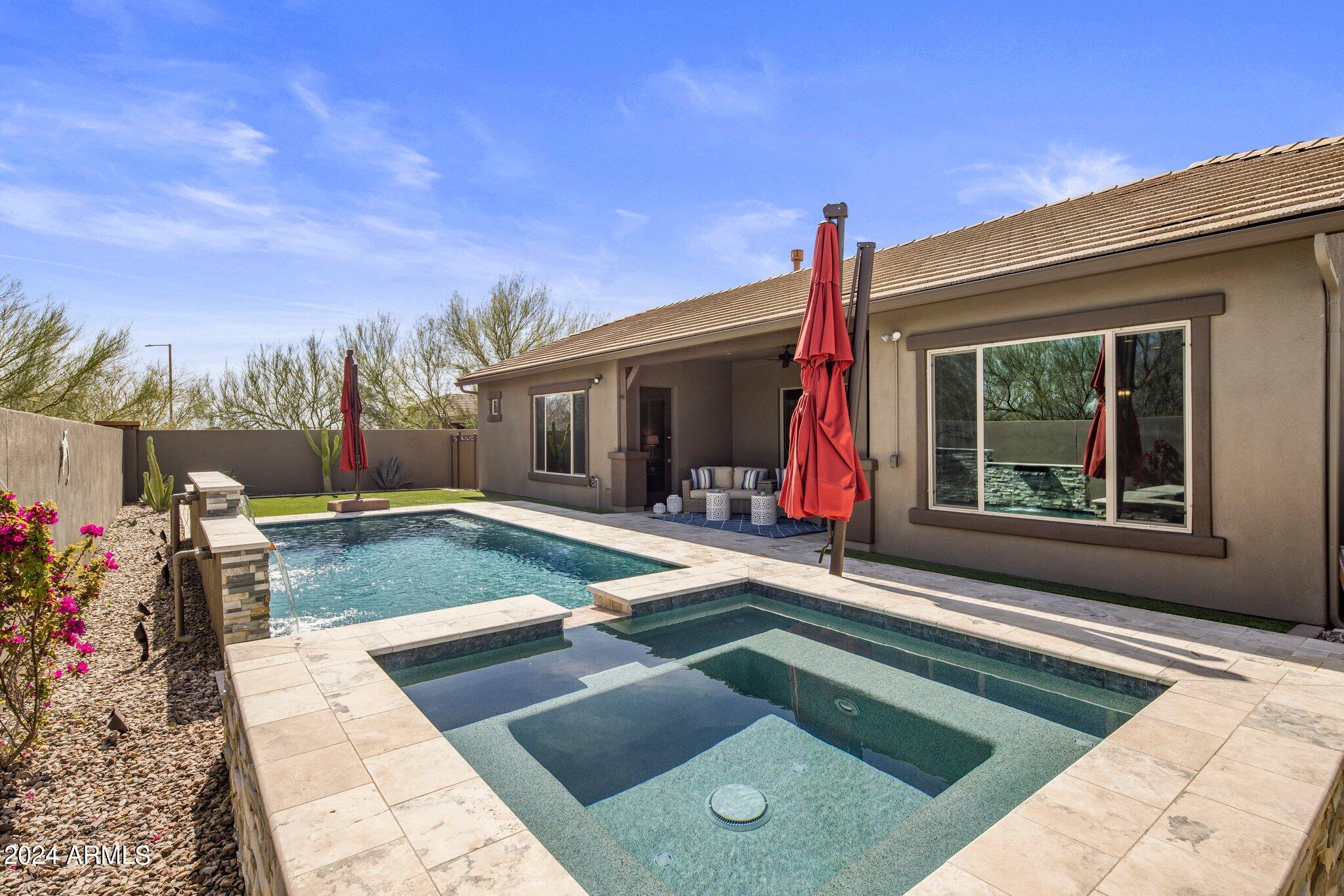 3132 E HALF HITCH Place