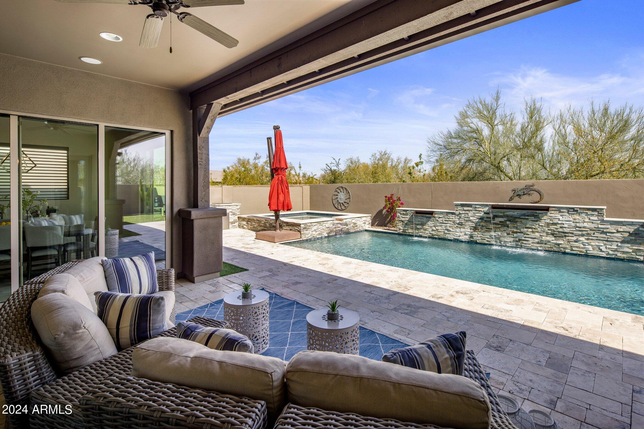 3132 E HALF HITCH Place