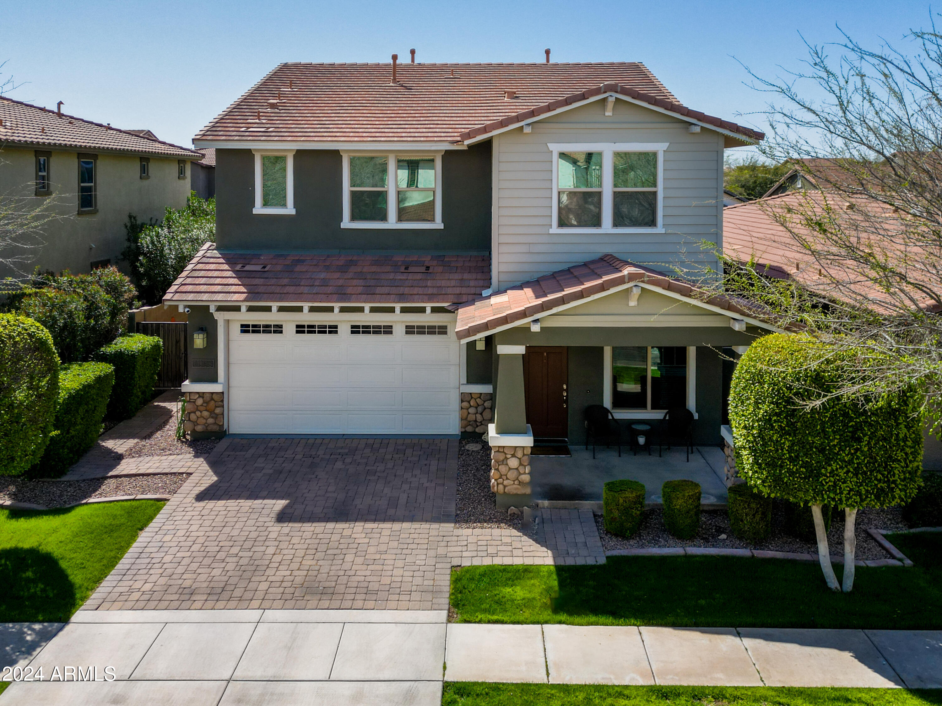 4093 E AMBER Lane
