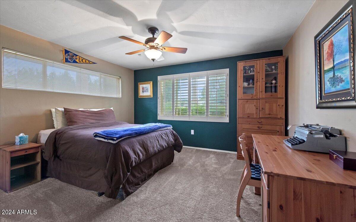 3808 N 54TH Place