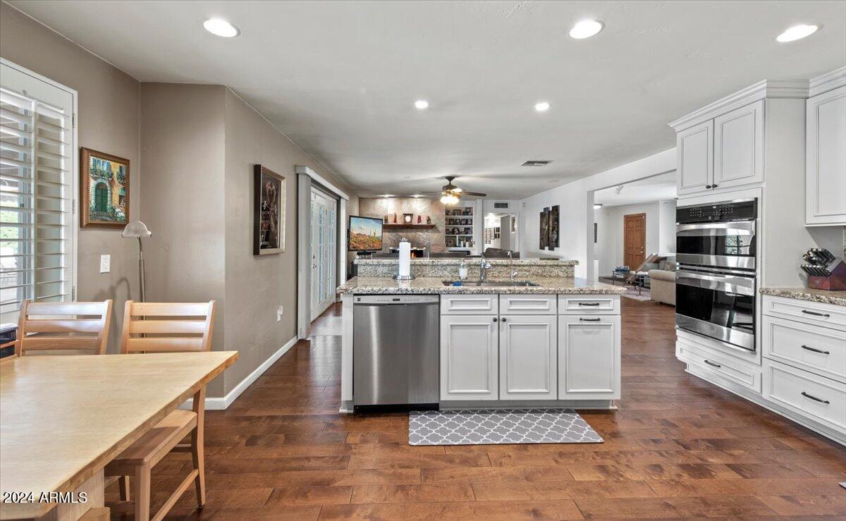3808 N 54TH Place