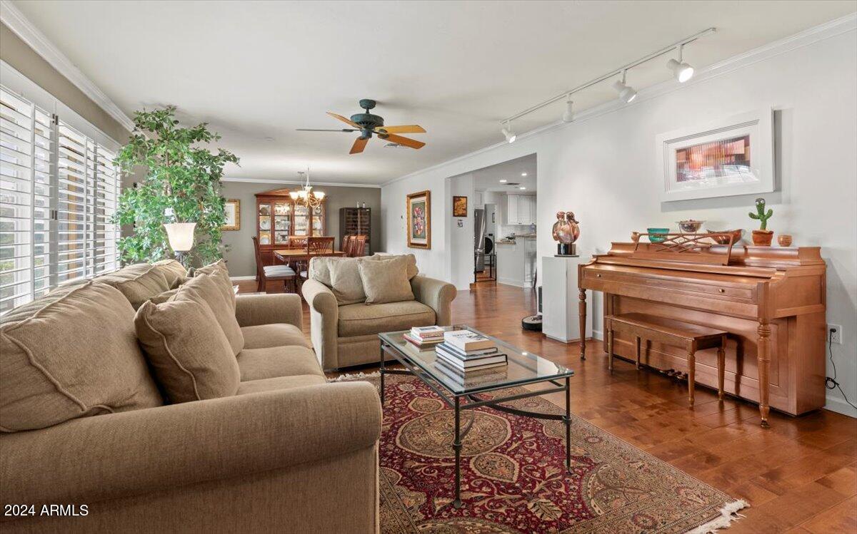 3808 N 54TH Place