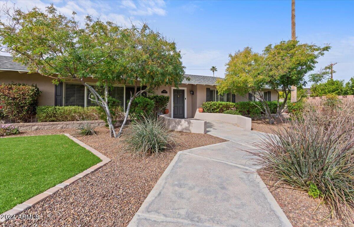 3808 N 54TH Place