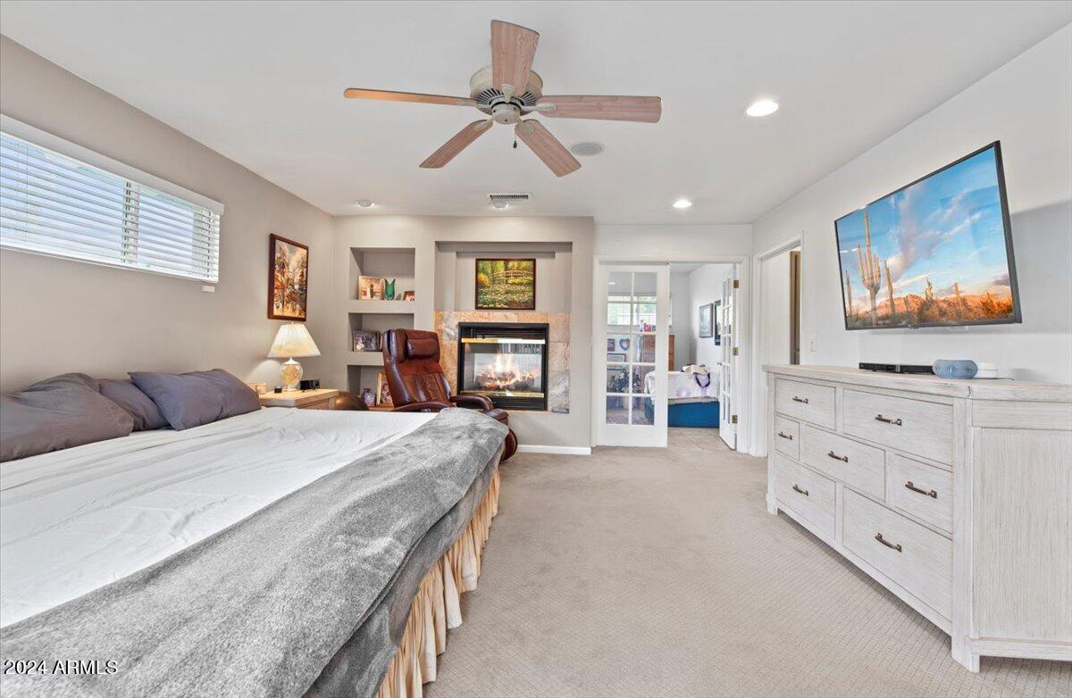 3808 N 54TH Place