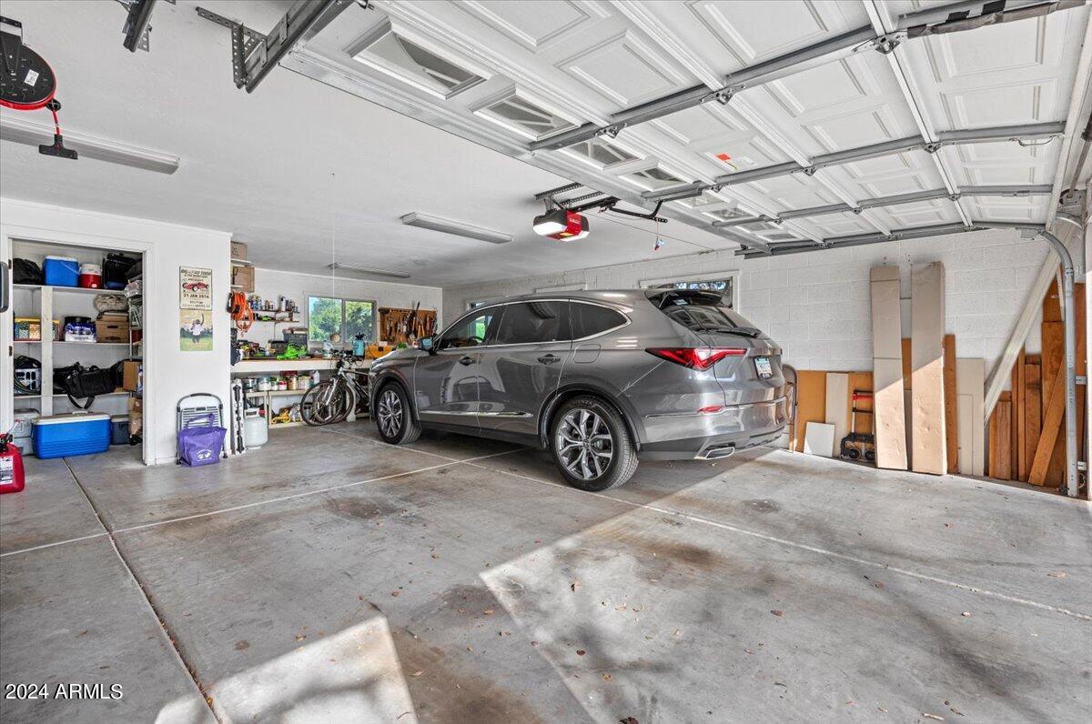 3808 N 54TH Place