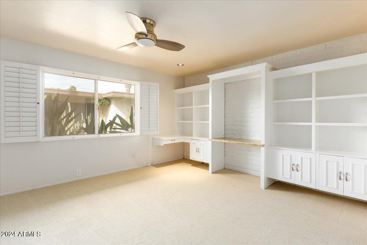4800 N 68TH Street # 223