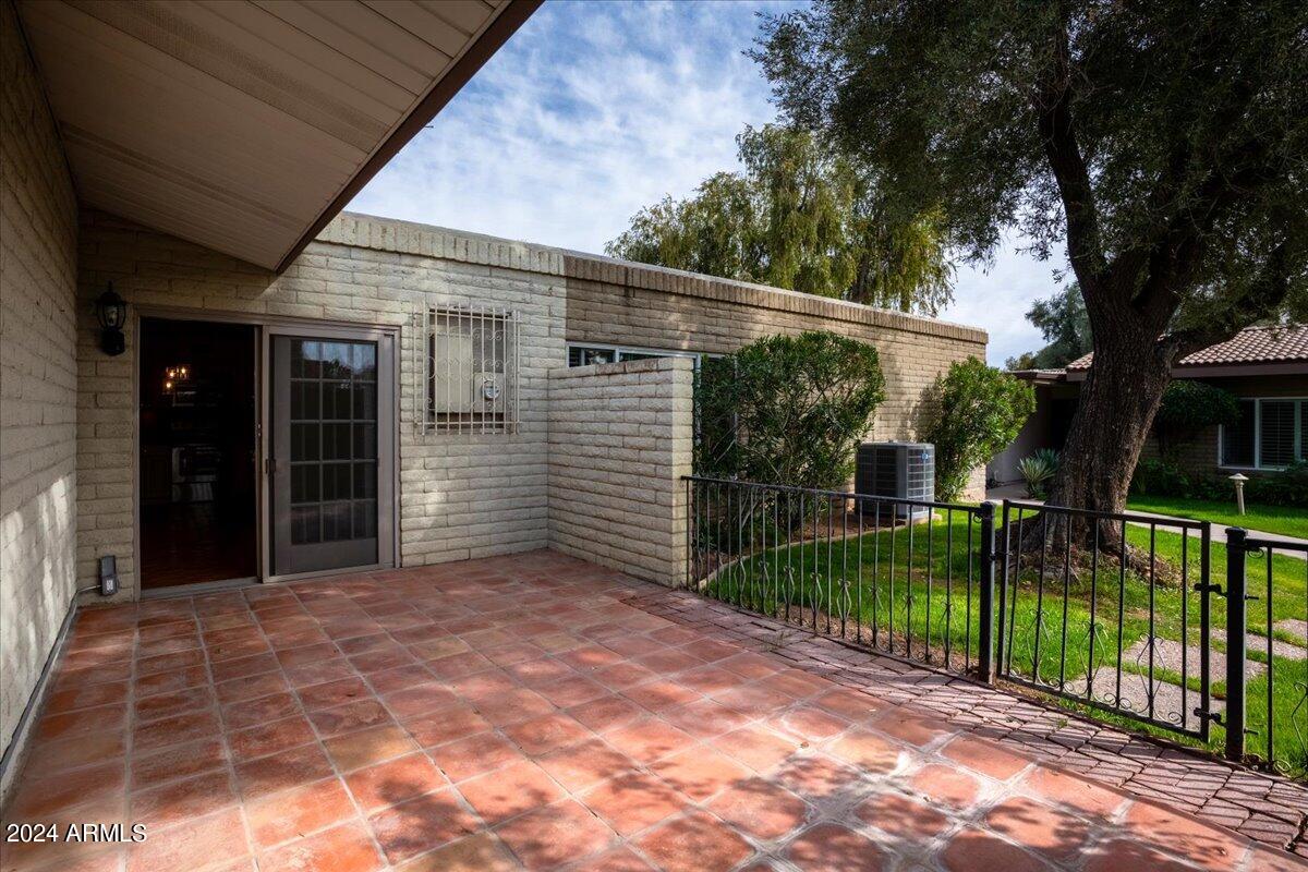 4800 N 68TH Street # 223