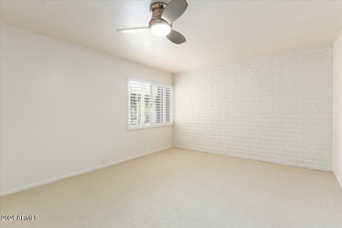4800 N 68TH Street # 223