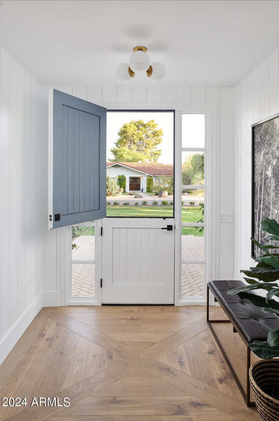 6122 E Calle Tuberia --