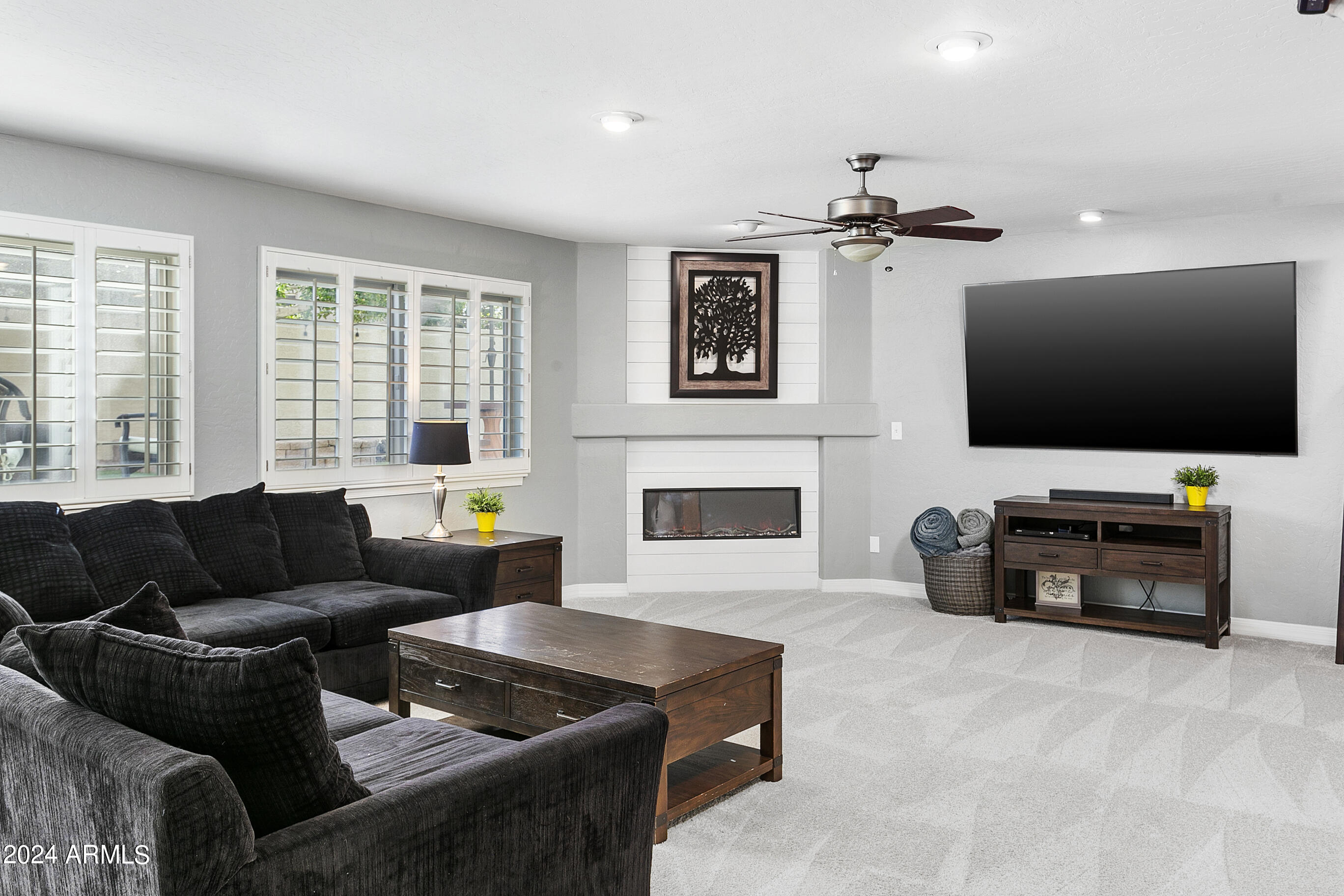 2258 E GRANITE VIEW Drive