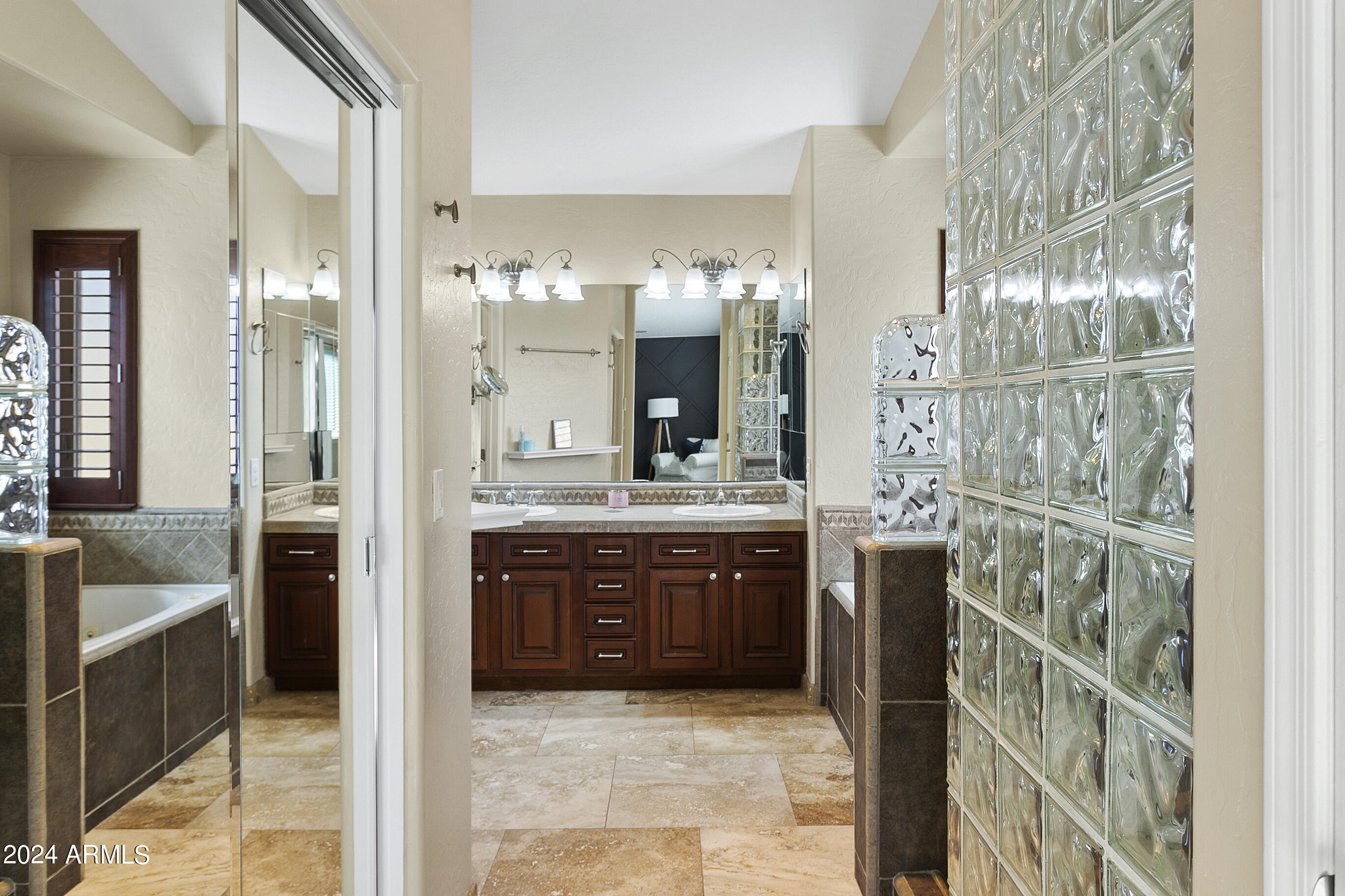 2258 E GRANITE VIEW Drive