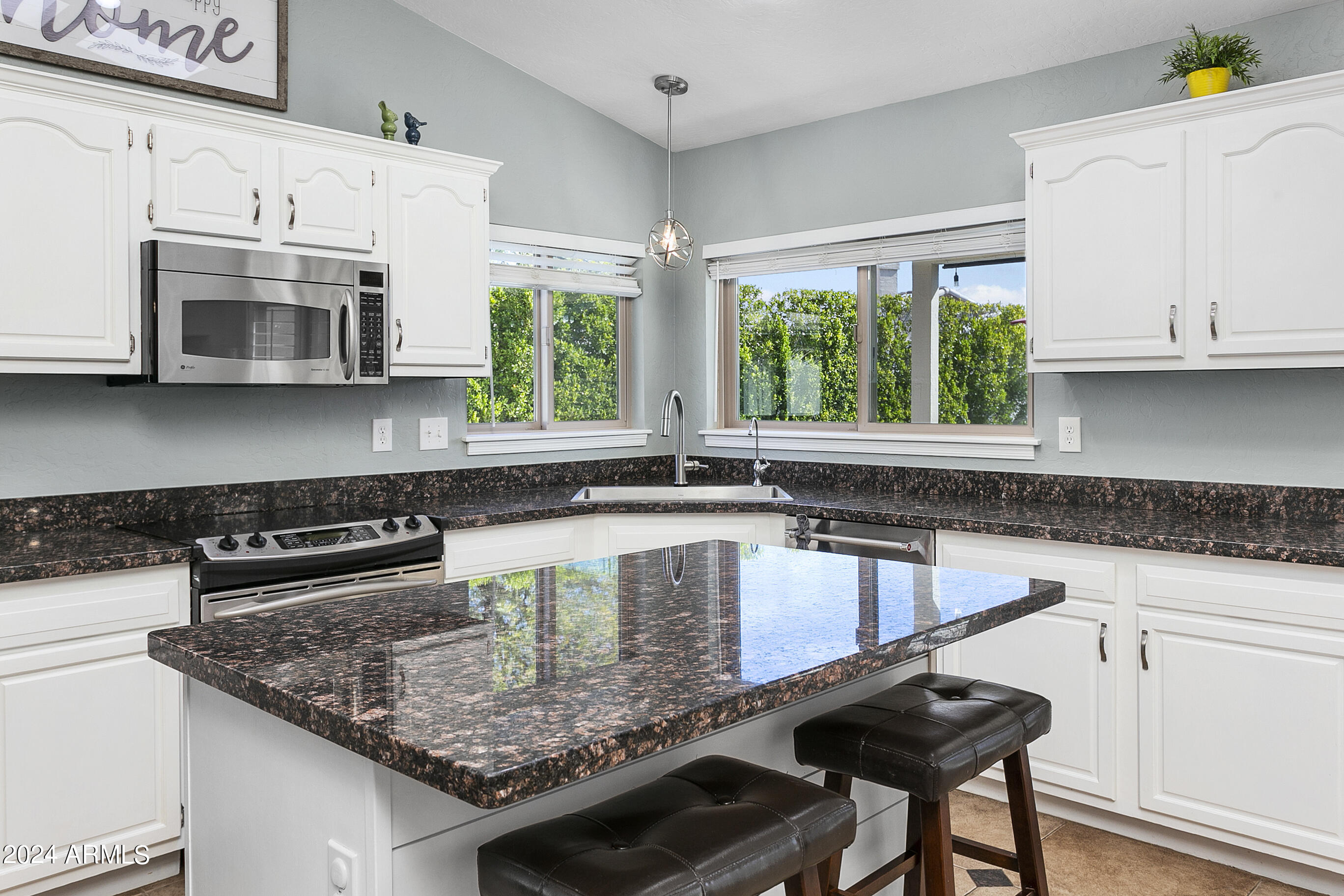 2258 E GRANITE VIEW Drive