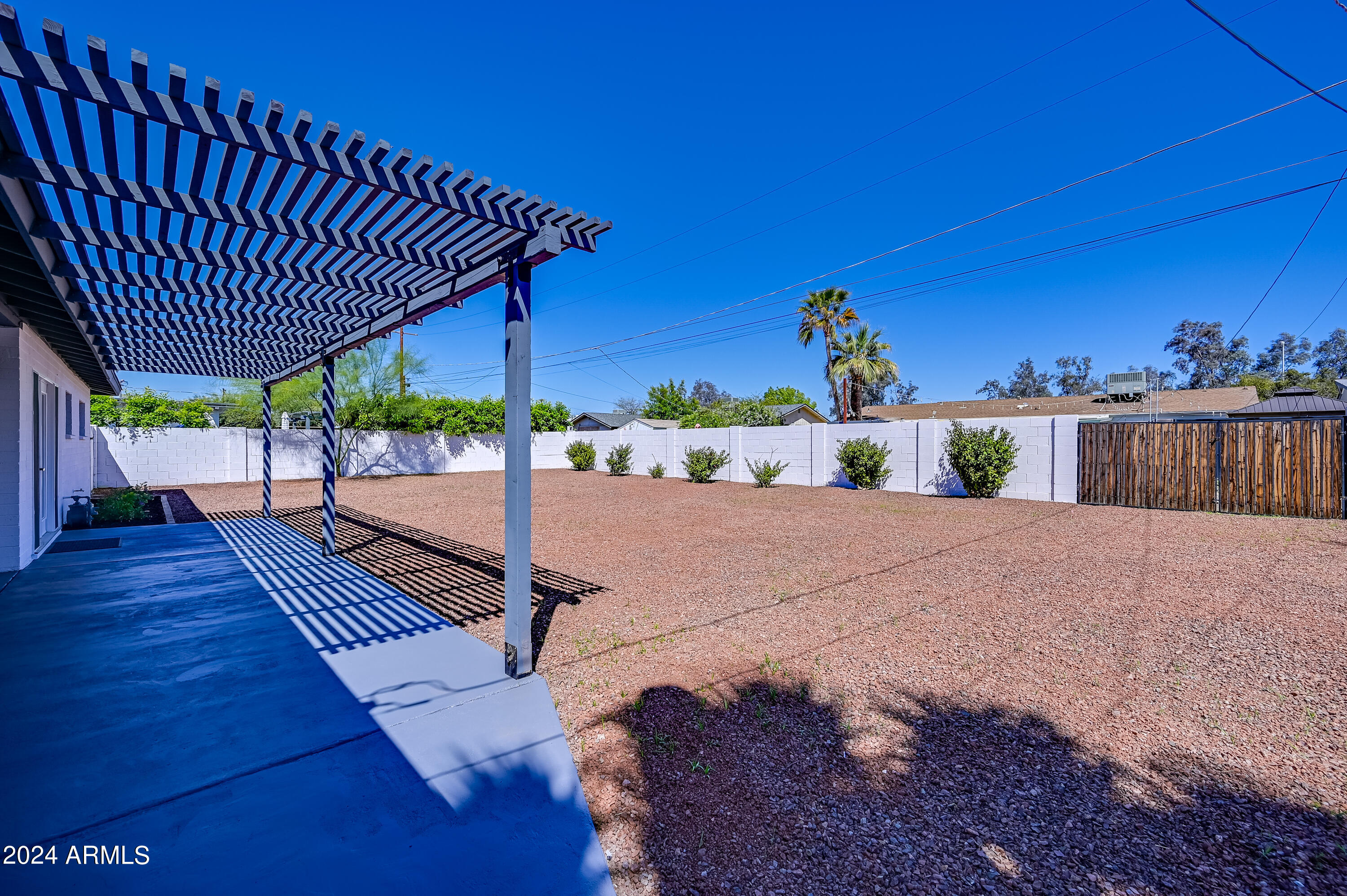 7238 E VIRGINIA Avenue