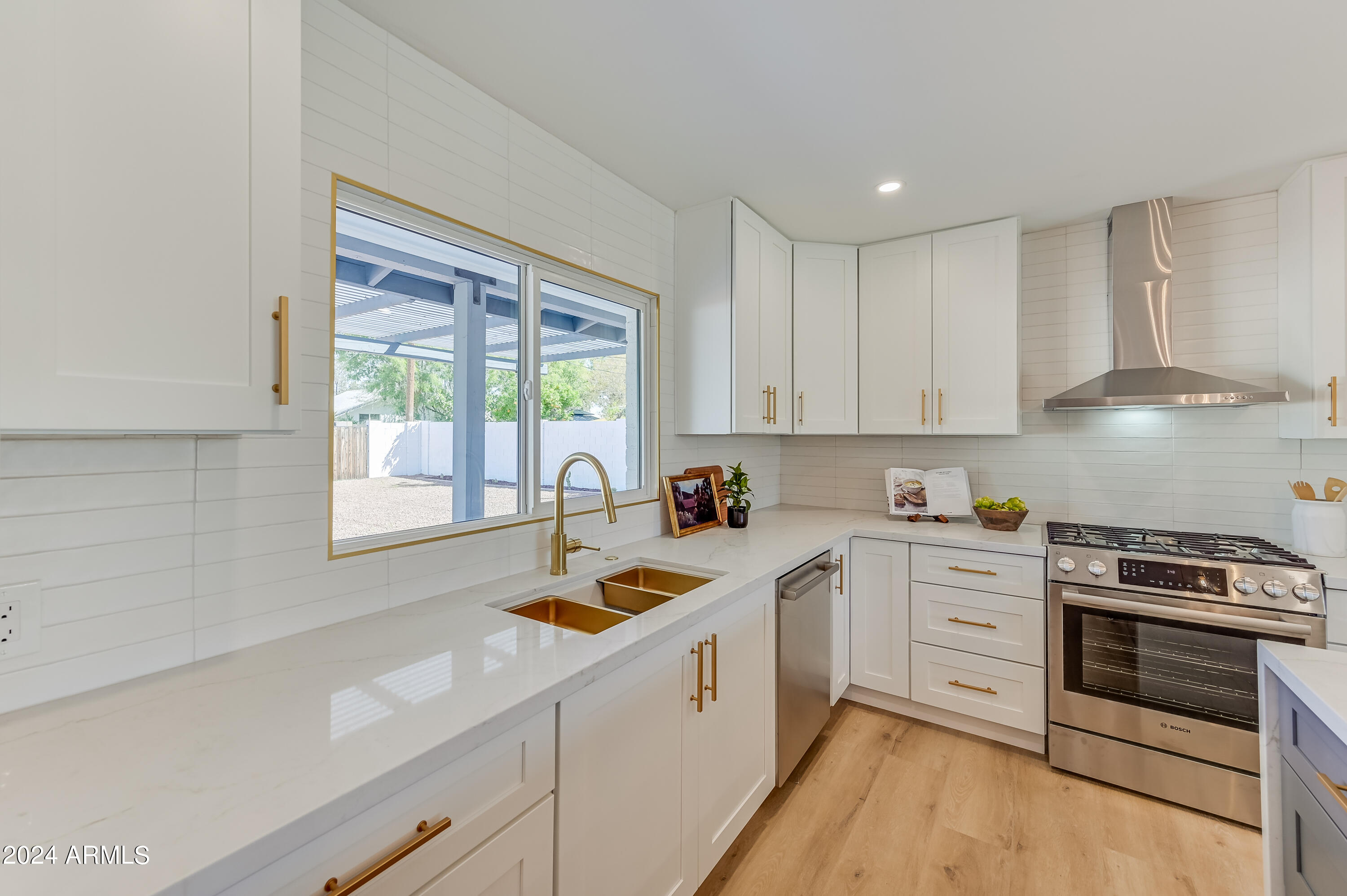 7238 E VIRGINIA Avenue