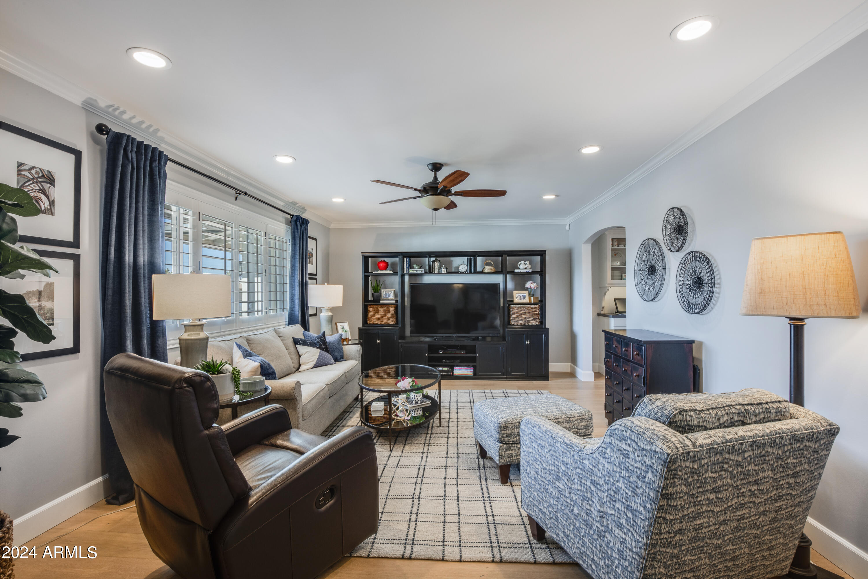 3033 N 49TH Court