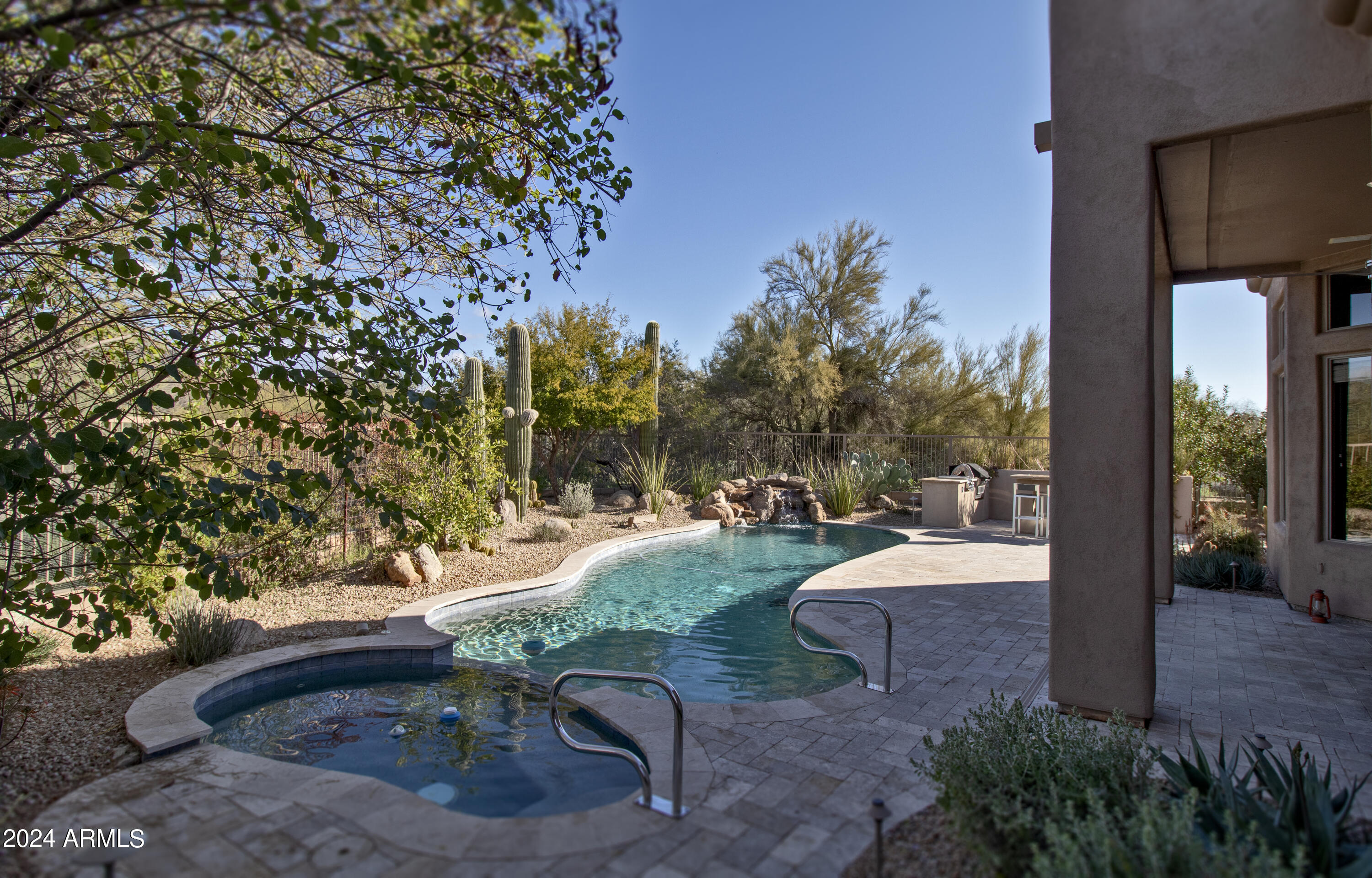 6780 E SOARING EAGLE Way