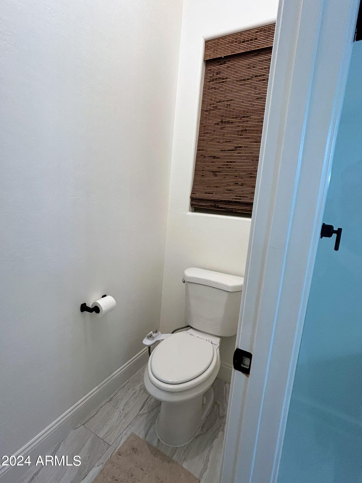 21125 E TWIN ACRES Drive