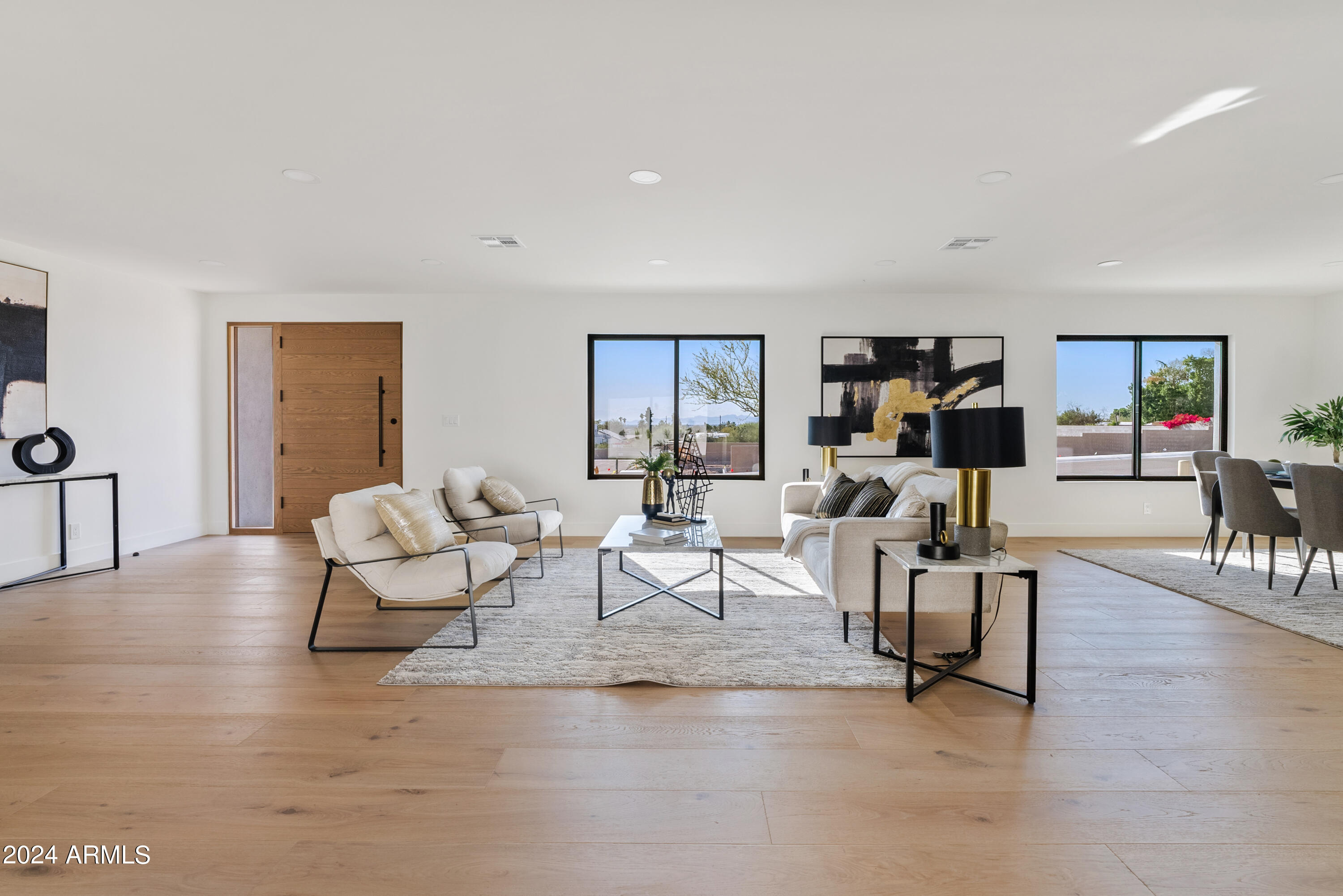 7041 N 23RD Street, Phoenix