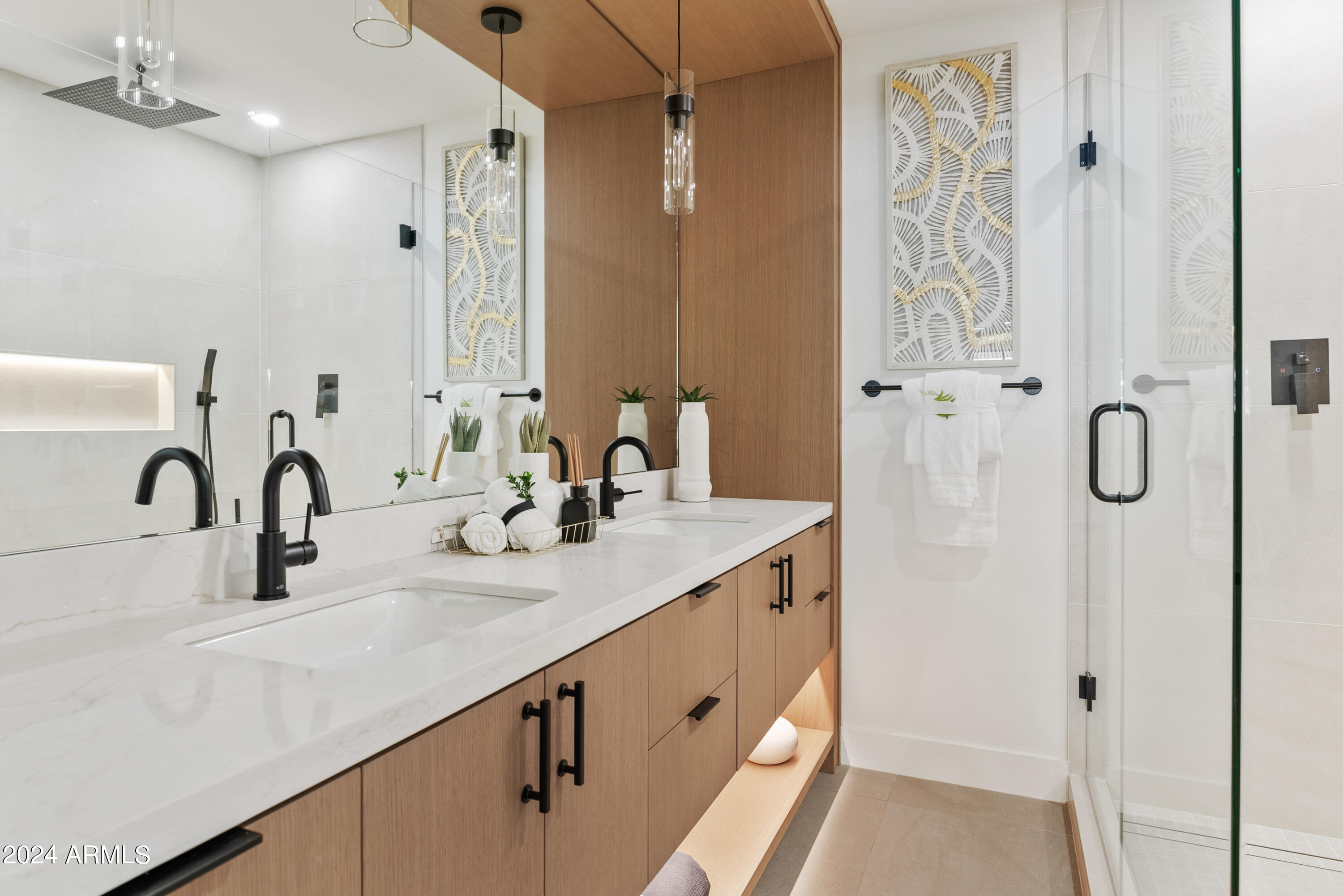 7041 N 23RD Street, Phoenix