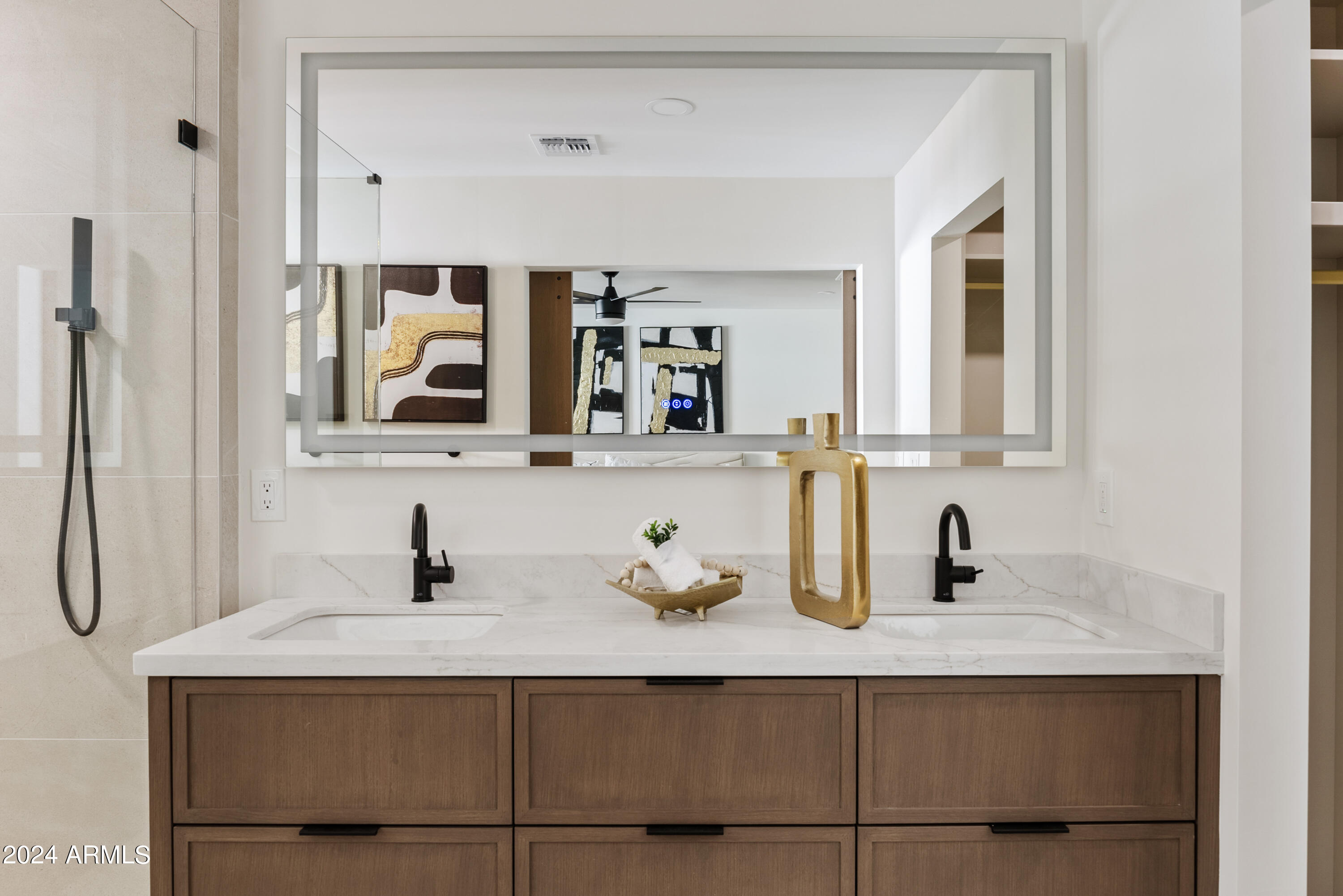 7041 N 23RD Street, Phoenix