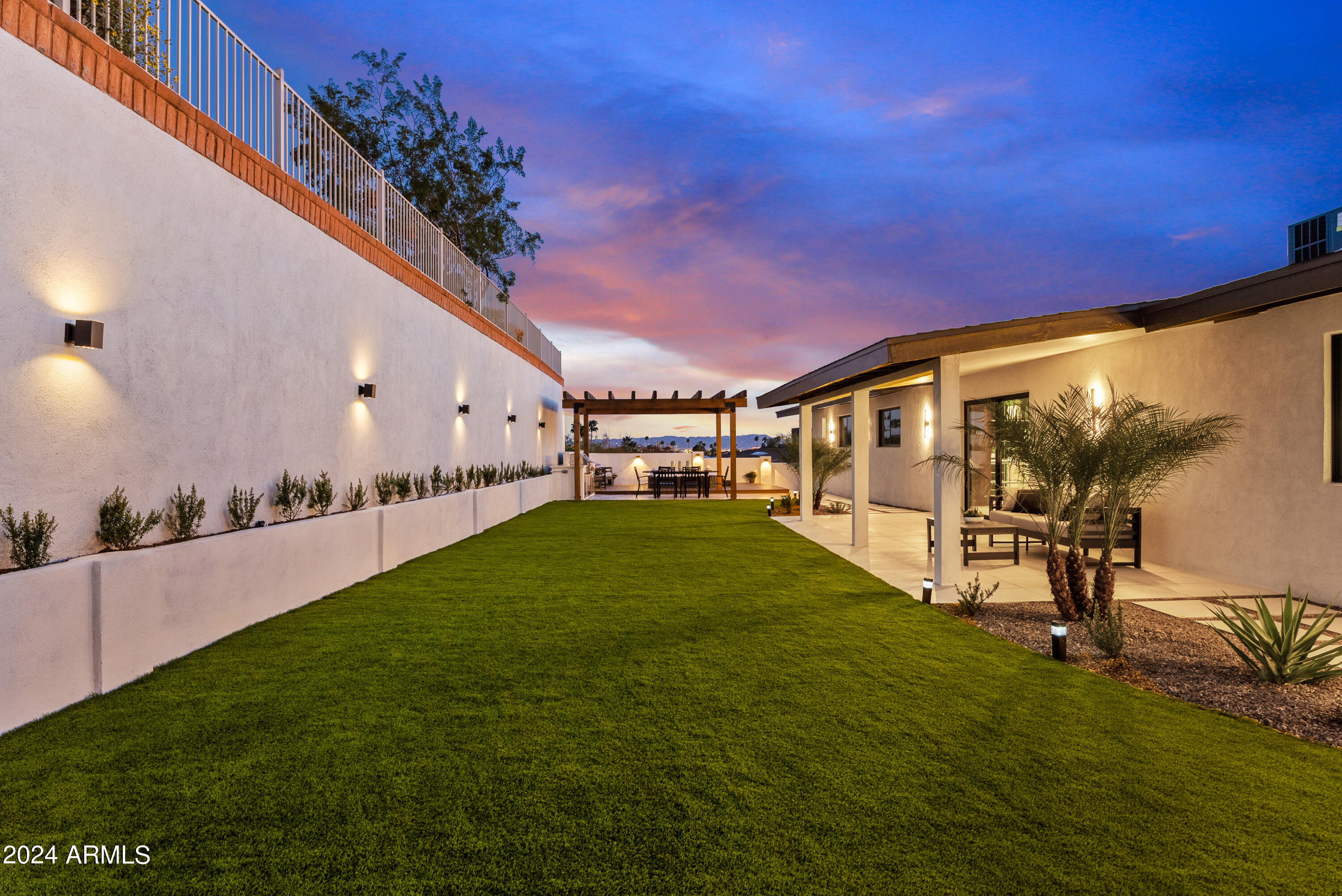 7041 N 23RD Street, Phoenix