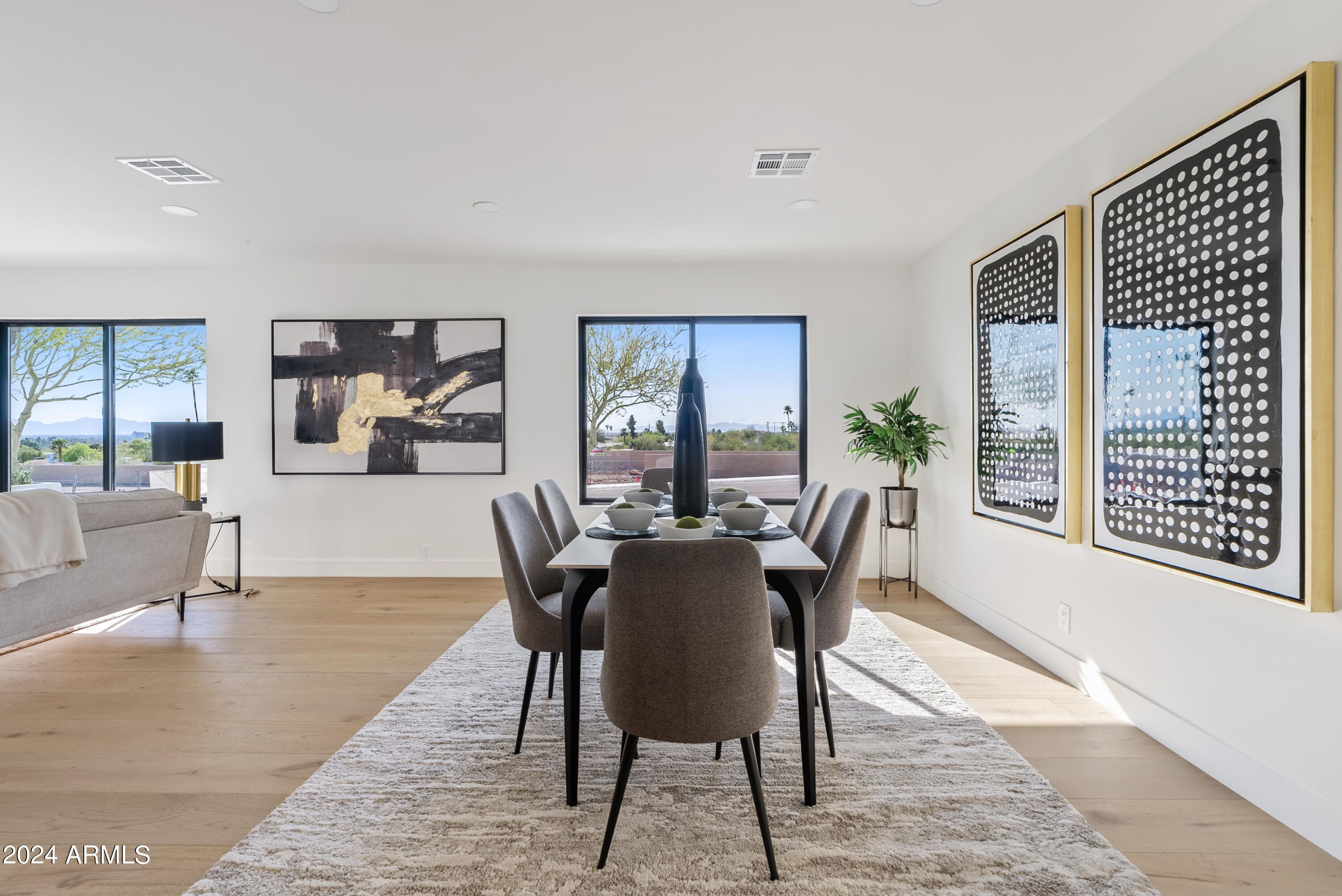 7041 N 23RD Street, Phoenix