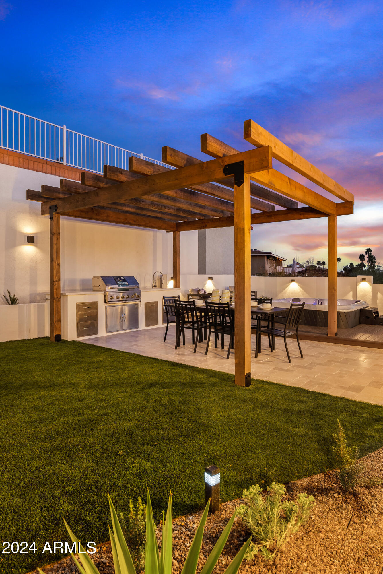 7041 N 23RD Street, Phoenix