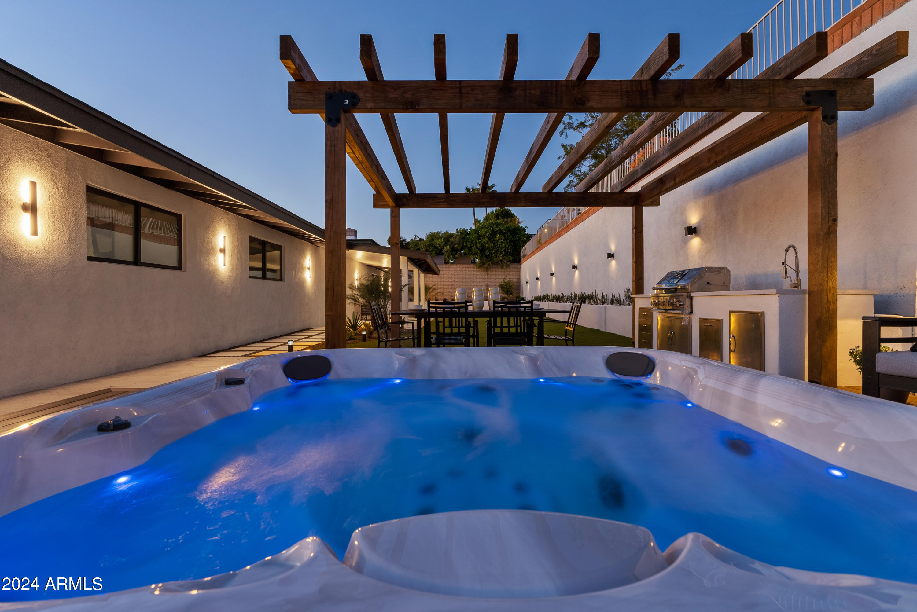 7041 N 23RD Street, Phoenix