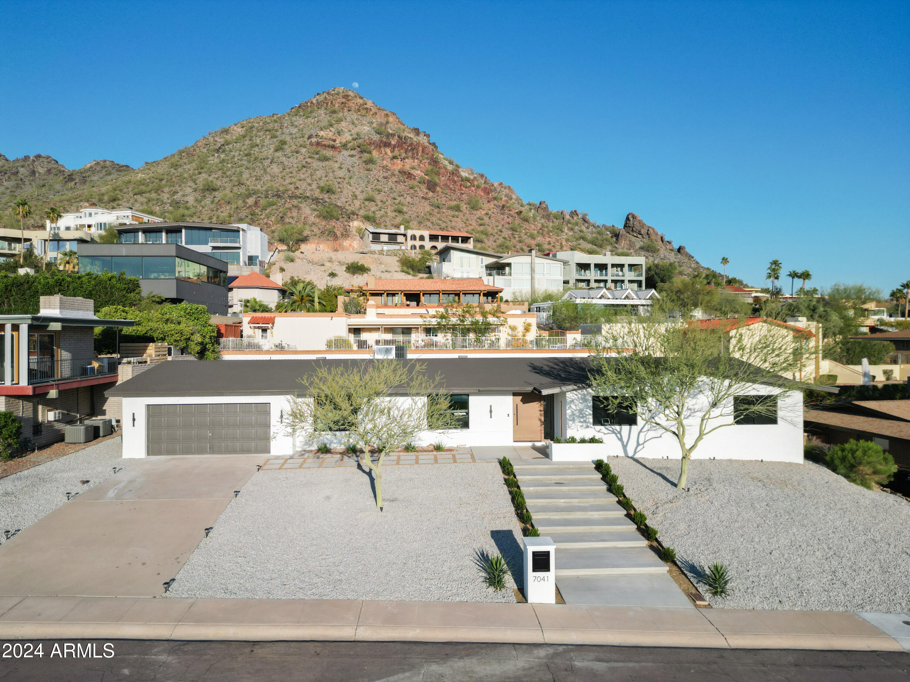 7041 N 23RD Street, Phoenix