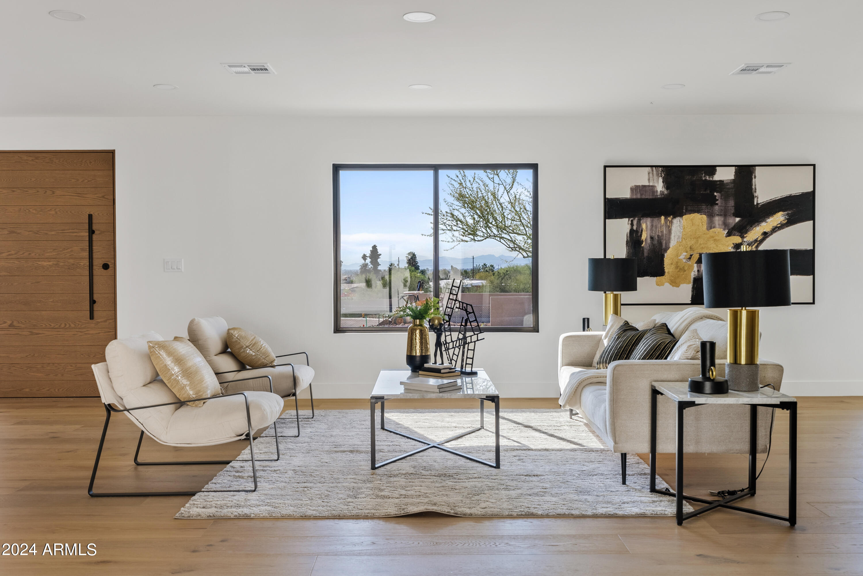 7041 N 23RD Street, Phoenix