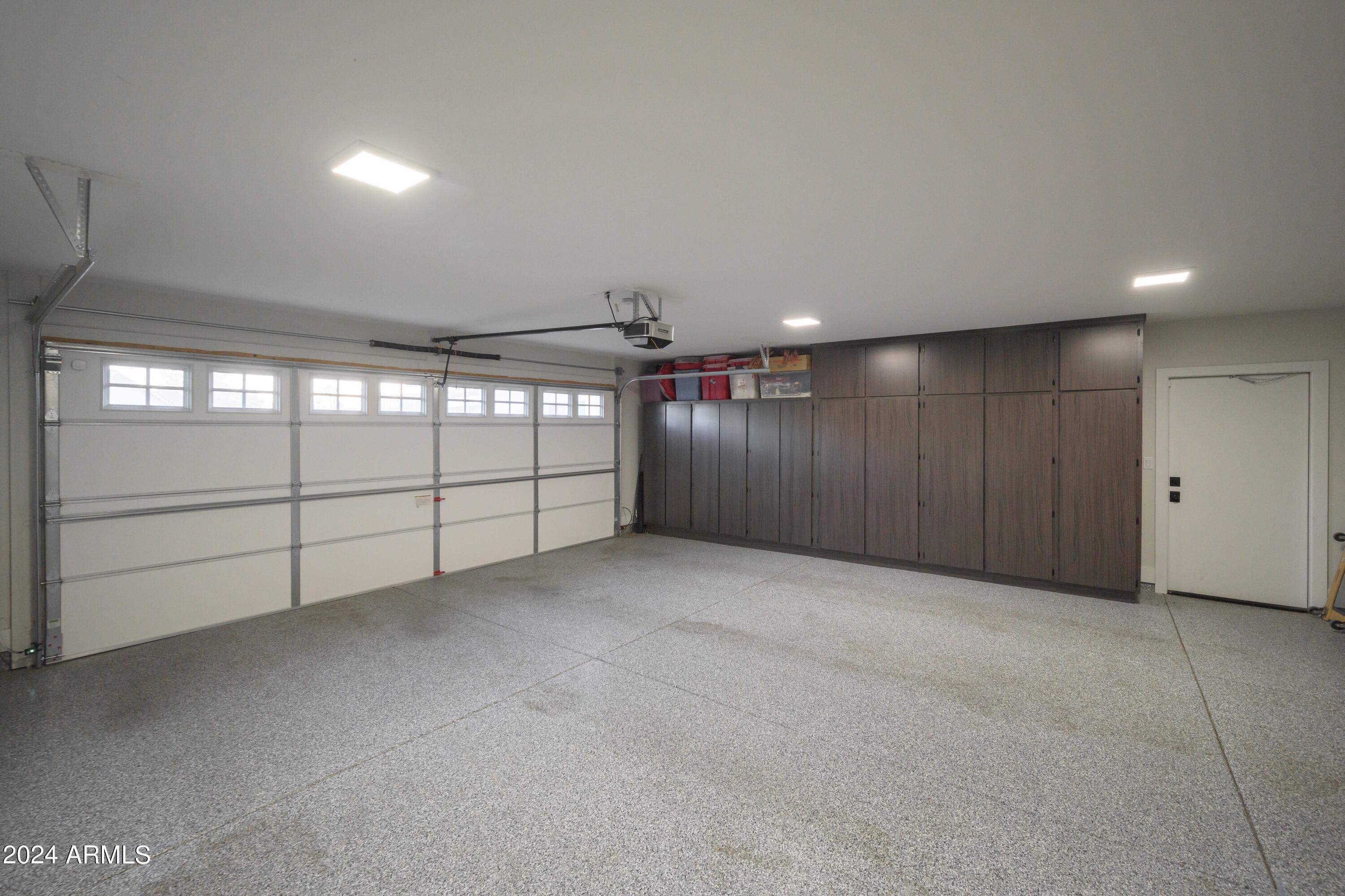 12221 N 58th Place