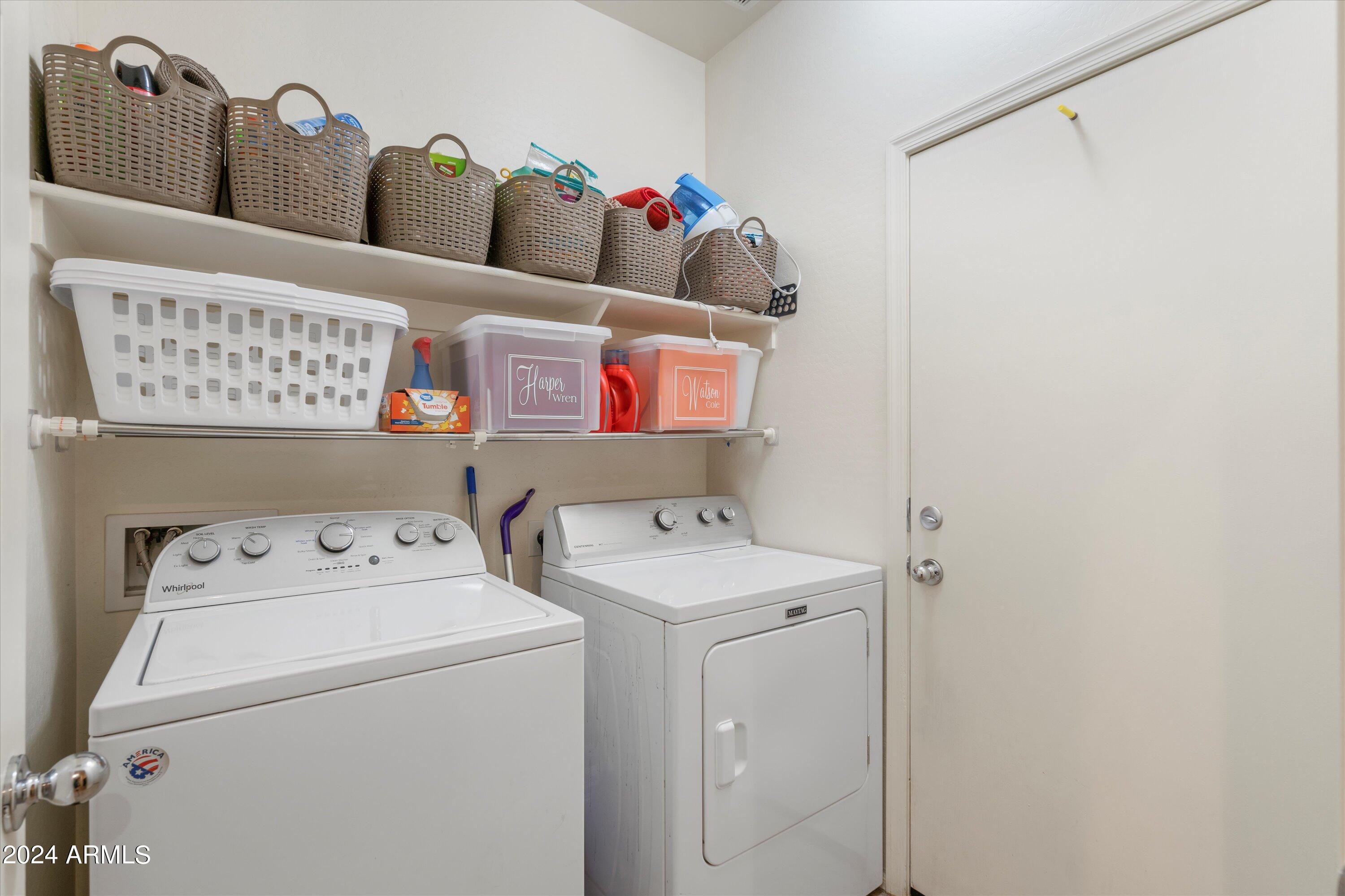 8894 W CAMERON Drive